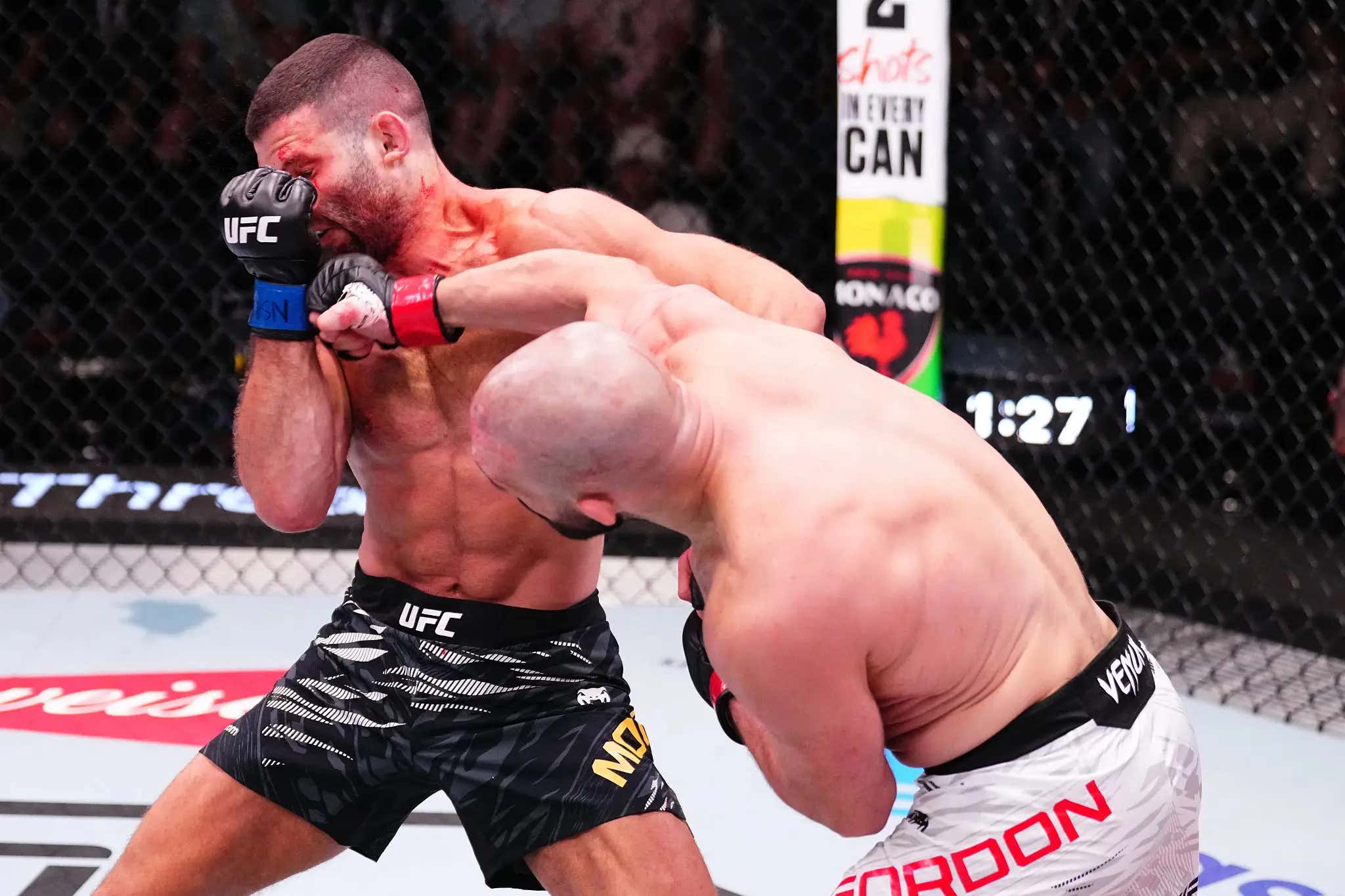 Jared Gordon Just Knocked The Hell Outta Thiago Moisés At The UFC Apex