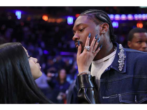 Stefon Diggs Update: He's Tearing it Up at Patriots Practice, Cardi B Makes it Instagram Official, and All is Right With the World