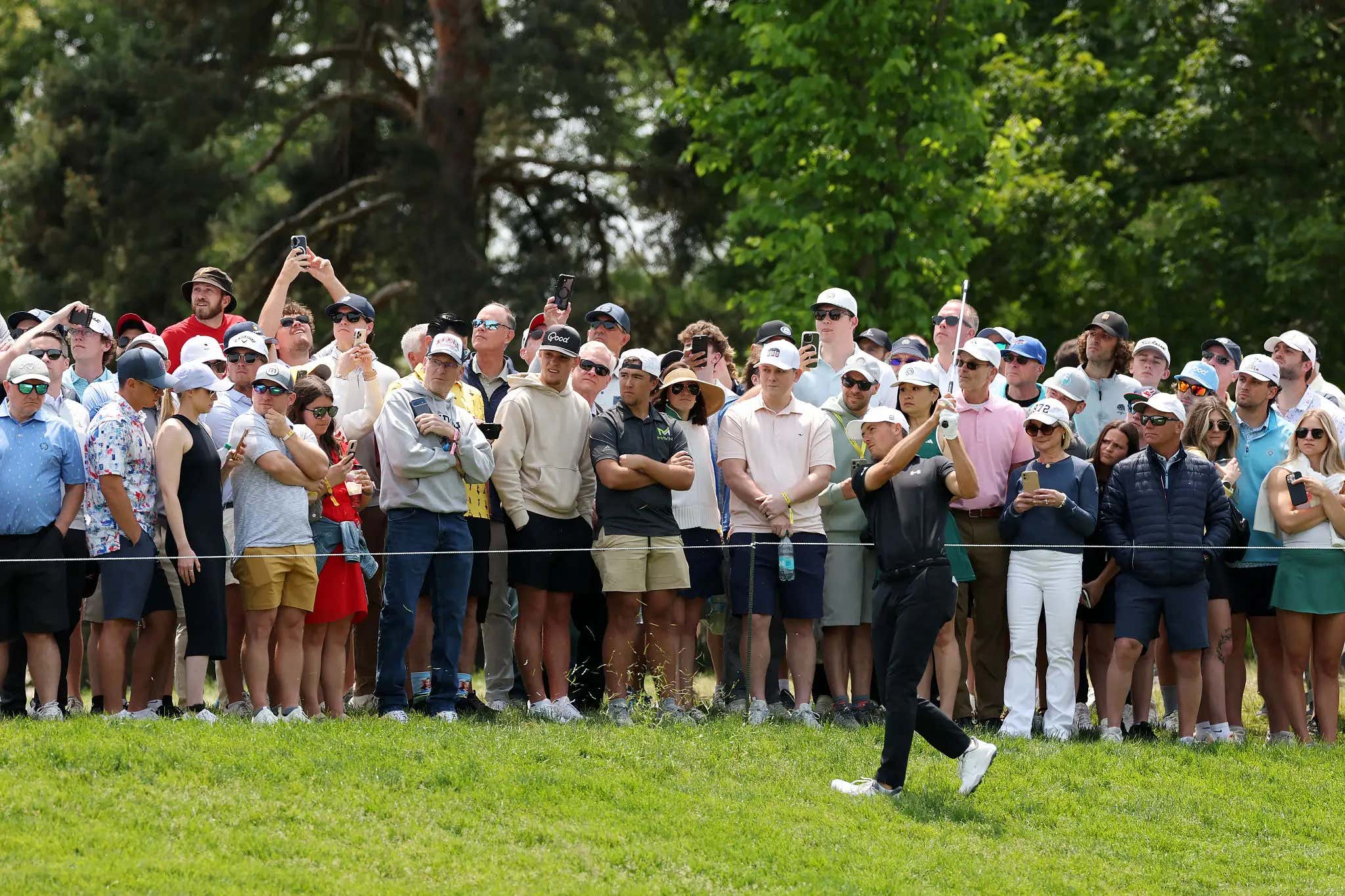 We Finally Got The POV Angle From The Fans Jordan Spieth Nearly Smoked With A Shot Yesterday And It Shows How Insane You Have To Be To Stand That Close To Him