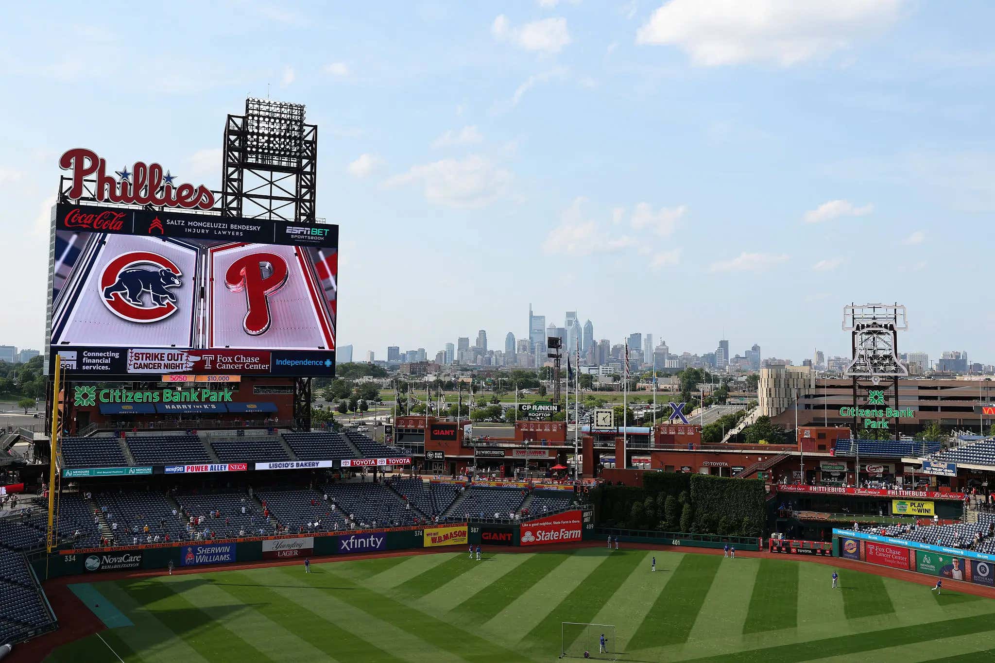 Baseball Fans Should Have To Sit Through A Safety Protocol Announcement If You're Going To Be Sitting First Row In The Outfield, Or Else You'll Get Drilled Like This Woman