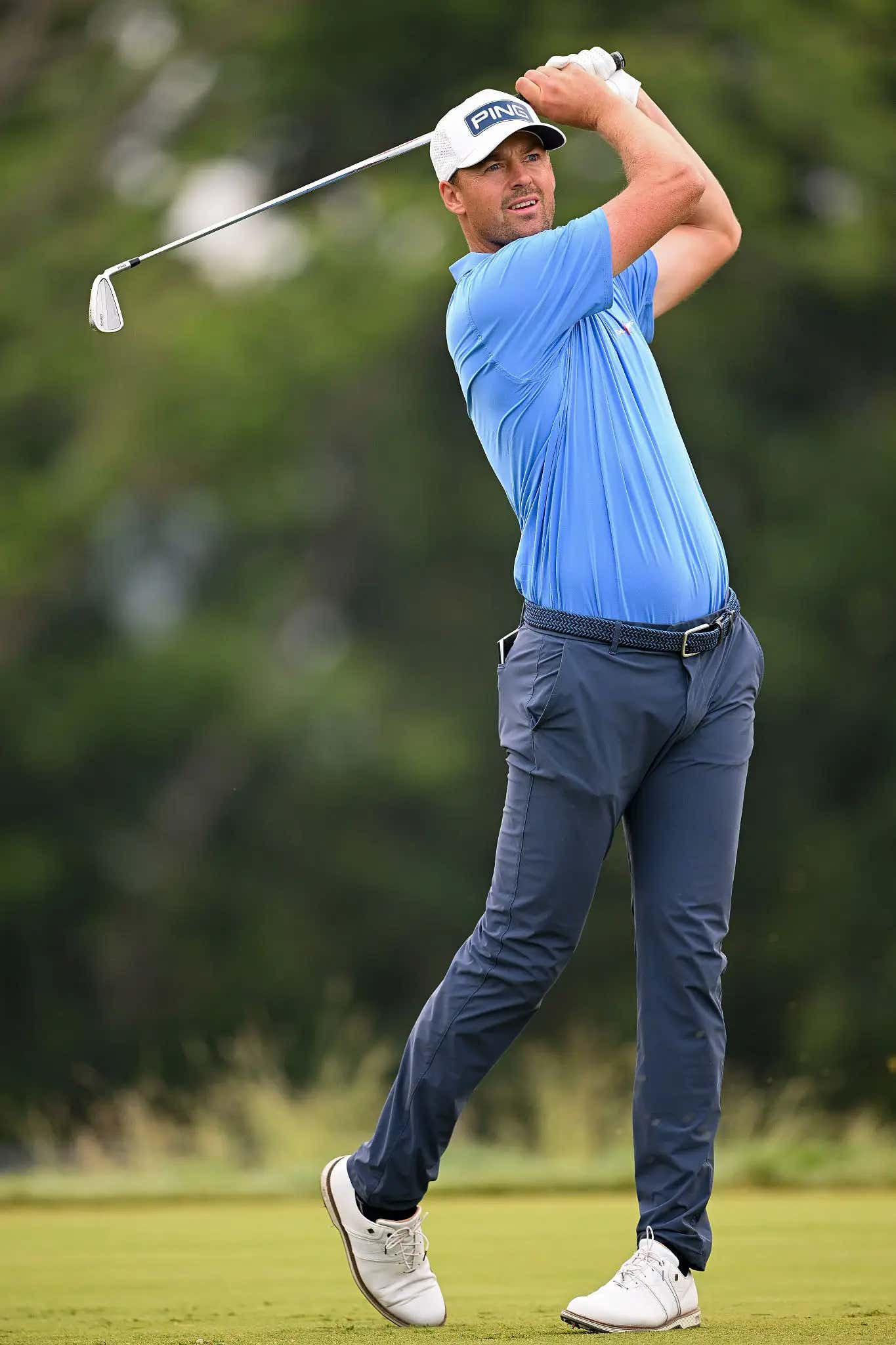 Victor Perez Aces The 6th Hole At Oakmont, Hits One Of The Most Impressive, Perfect Chest Bumps With His Caddie To Celebrate