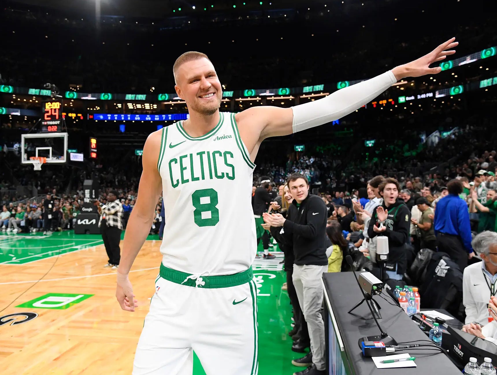 Here We Go: The Phoenix Suns Are Reportedly "Doing Their Homework" On Kristaps Porzingis