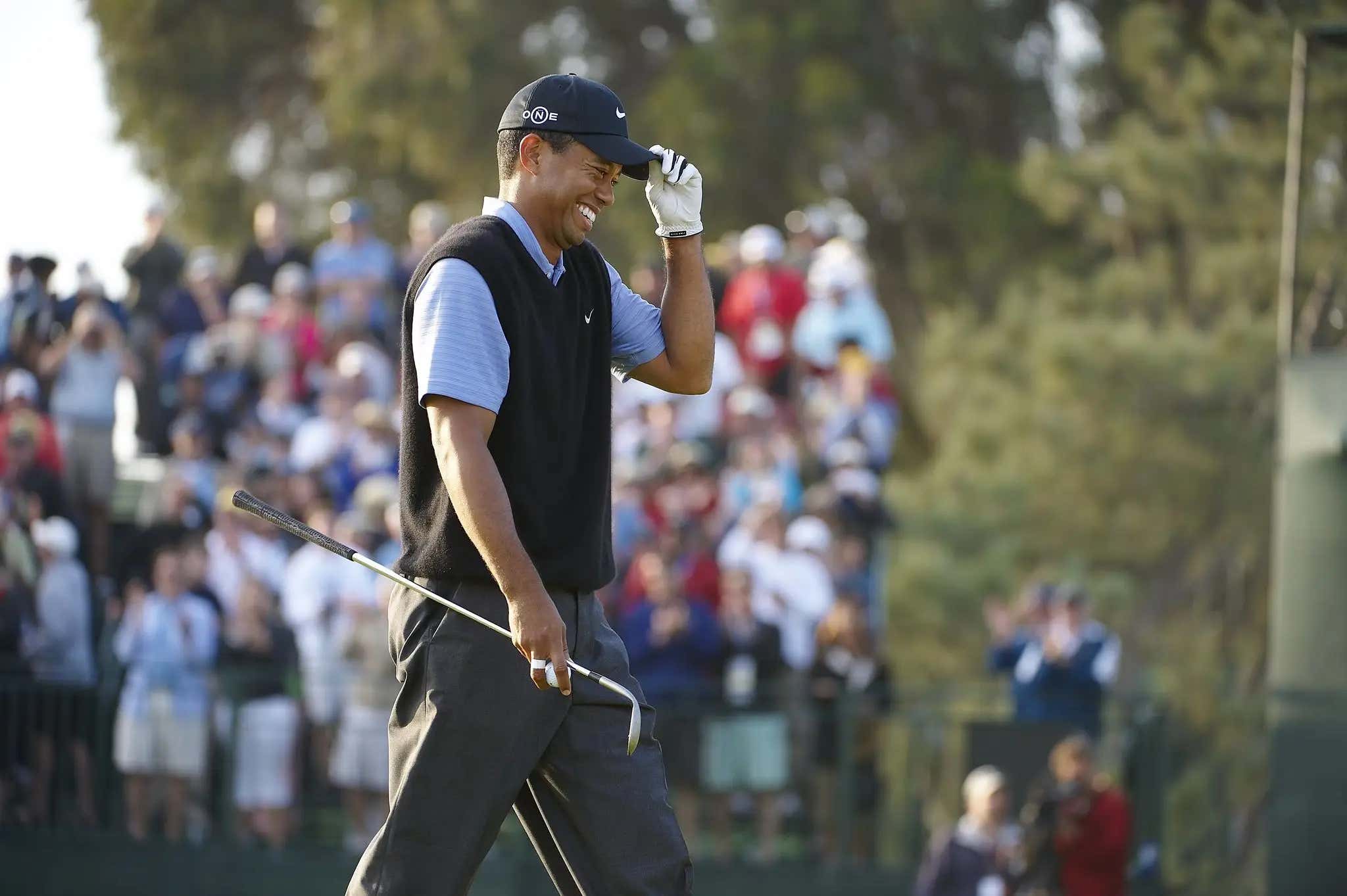 Every Golf Broadcast Needs A Bunch Of Tiger Highlights Queued Up For A Delay