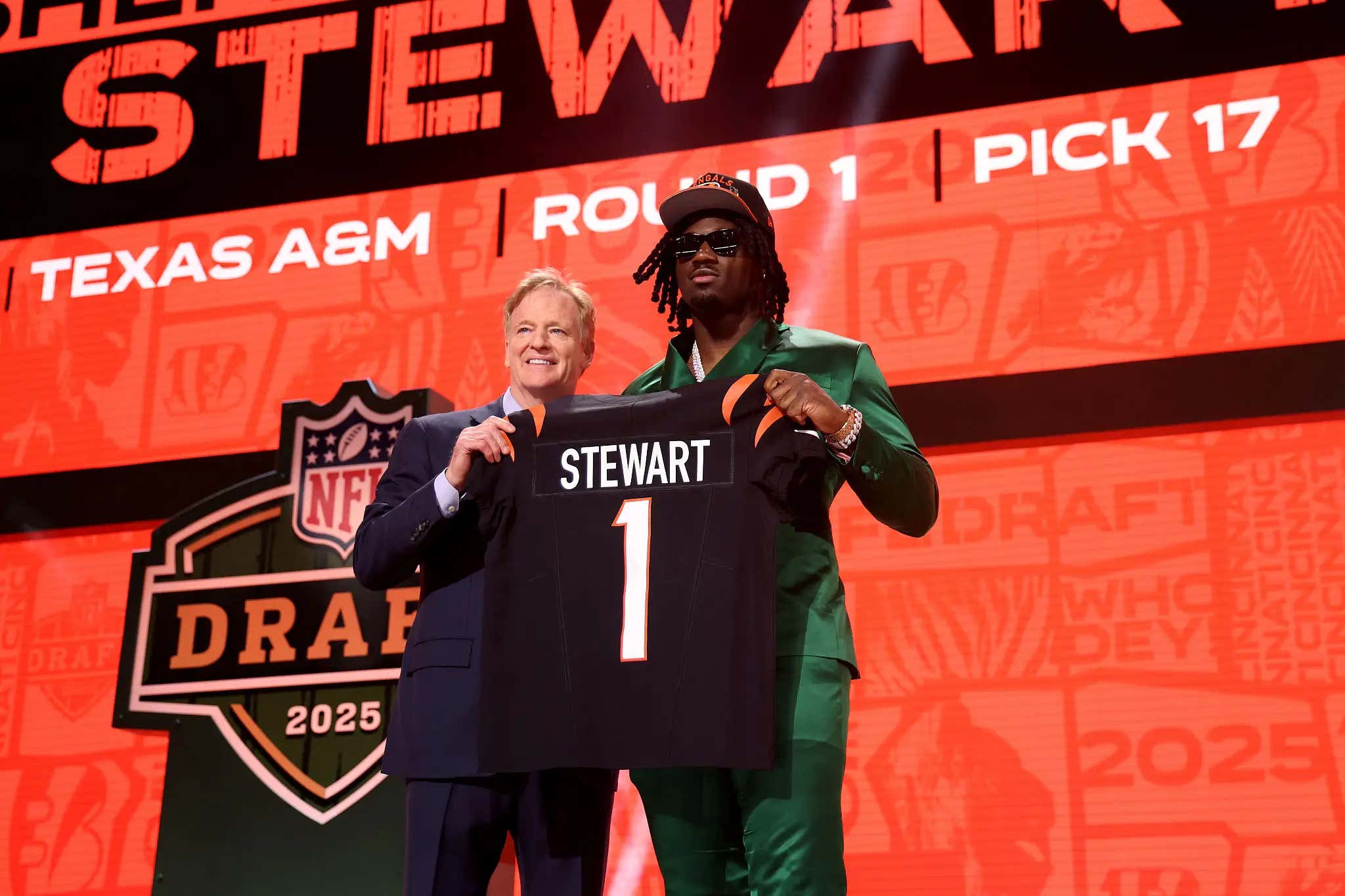 Give Us The Chaos: Bengals 1st Round Pick Shemar Stewart Still Isn't Signed, Reportedly Could Try To Go Back And Play For Texas A&M Instead This Year