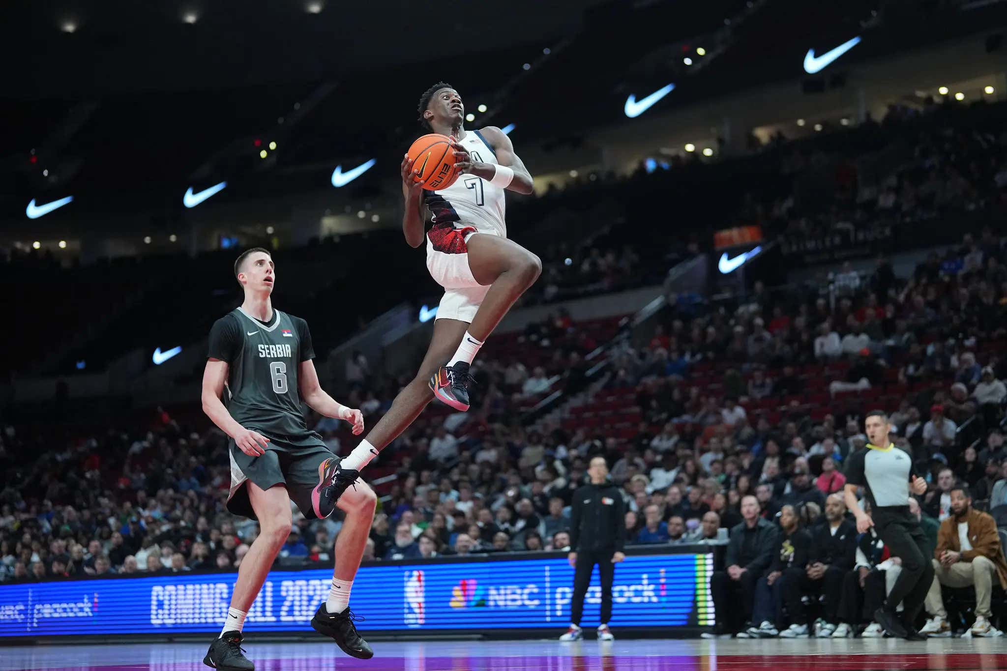 Star Power: AJ Dybantsa Has College Hoops Fans Fighting And Losing Their Damn Minds Over A Viral Shot Of Him Jumping Out Of The Gym