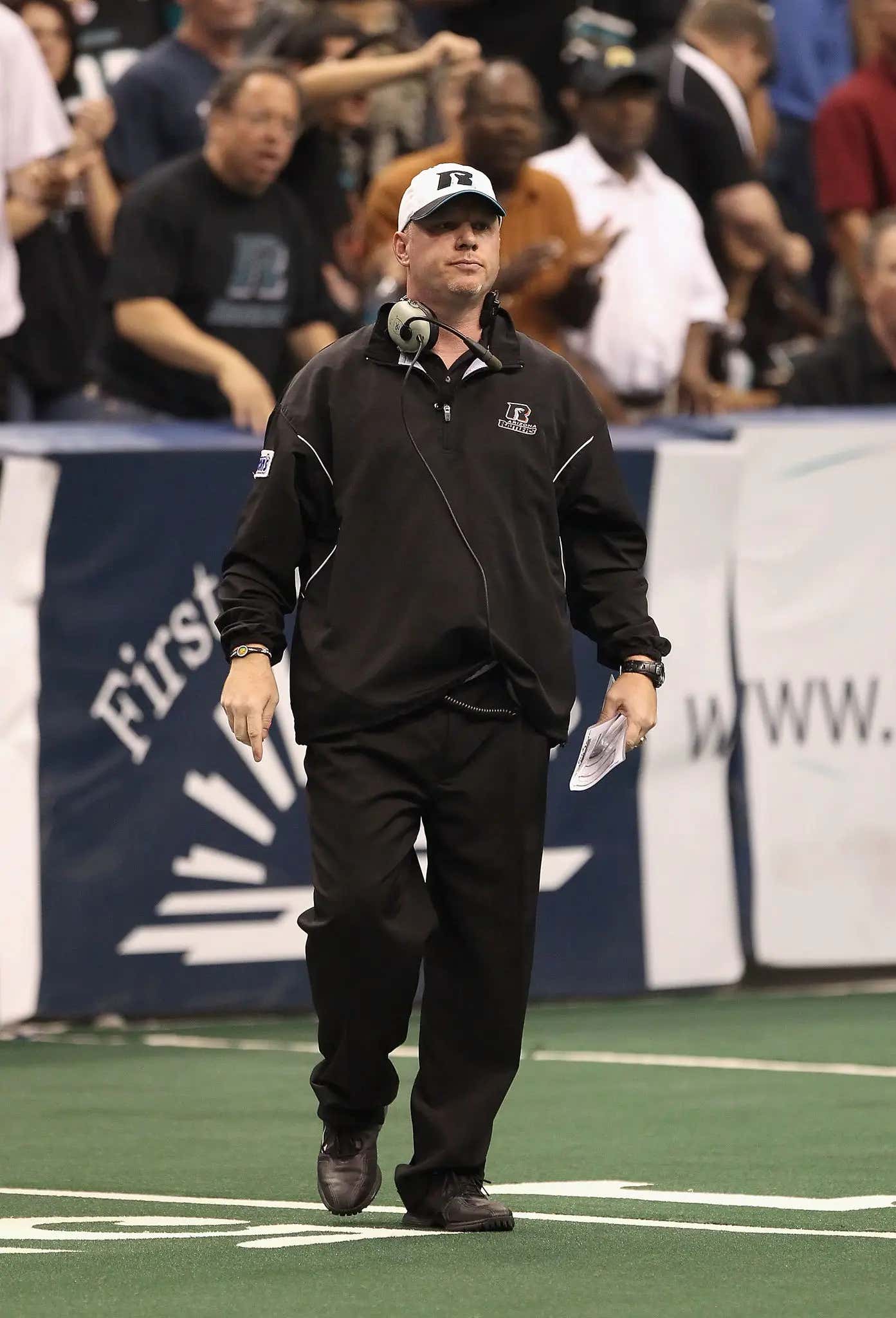 'Whole Thing Was A Clusterfuck.' - IFL Head Coach Kevin Guy Gives A Flawless Rant Berating The Refs, Firing The Game Staff After Getting Screwed At The Buzzer