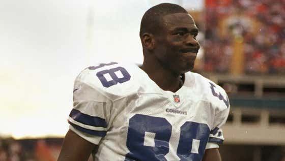 Michael Irvin Says He Intentionally Left His $1,000,000 Signing Bonus Check On His Nightstand So Women Would Have Sex With Him