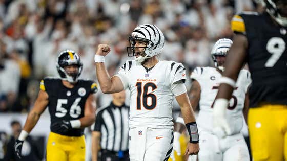 'Ah, Screw It' - Joe Flacco Had No Idea What Some Of The Play Calls Were Last Night, Improvised His QB Run To Show Off He's Still Got Elite Speed