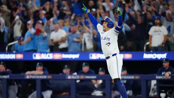 Bum Knee And All, George Springer Blasts An Insanely Clutch Three Run Bomb To Send The Blue Jays To Their First World Series Since 1993