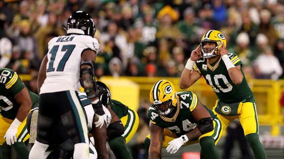 The NFL Needs To Ban The QB Sneak Already If The Packers Are Going To Keep Getting Away With These Blatant False Starts