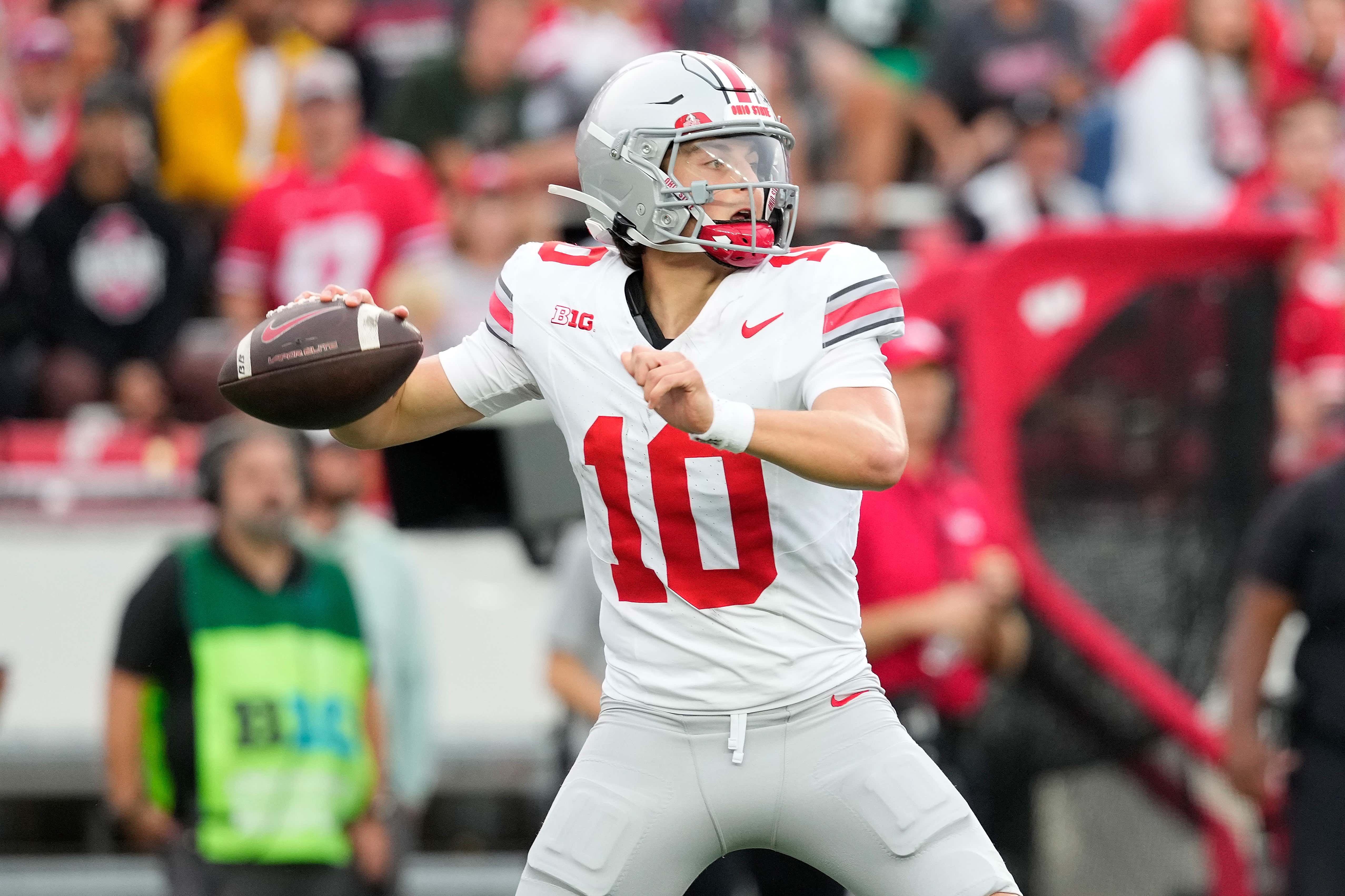 Ohio State Signs HUGE $17M Agreement With Chase Bank, Will Wear Jersey Patch Logo Across All 36 Varsity Programs