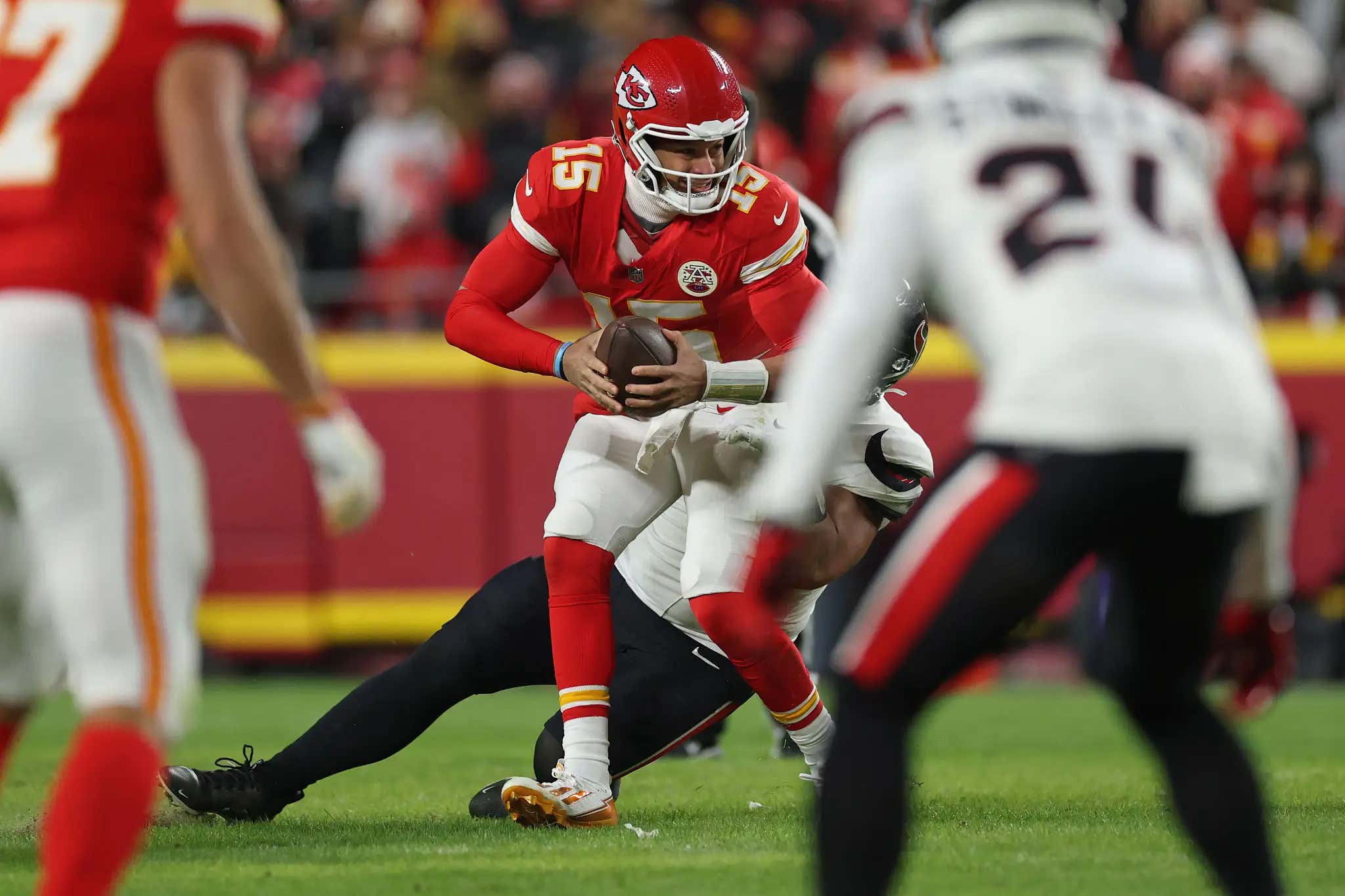 I Still Cannot Believe Andy Reid Went For It Last Night On 4th Down In a Tie Game On His Own 31