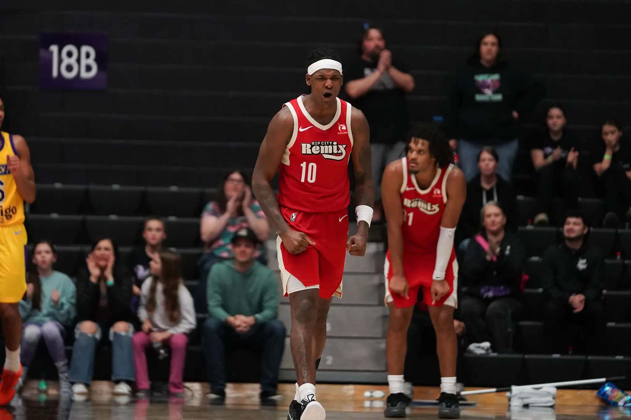 Defense Is Optional In The G: The &quot;Rip City Remix&quot; And &quot;Salt Lake City Stars&quot; Had A 174-146 Final In Just 4 Quarters Of Unethical Hoops