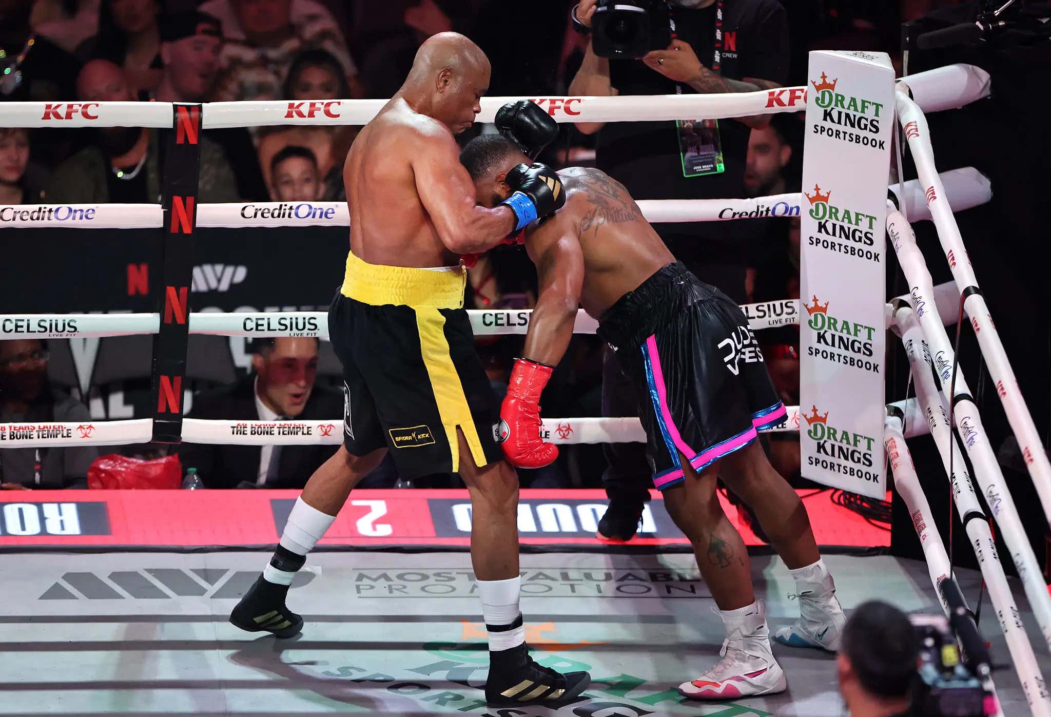 50-Year-Old Anderson Silva Just TKO'd Tyron Woodley On The Joshua/Paul Undercard