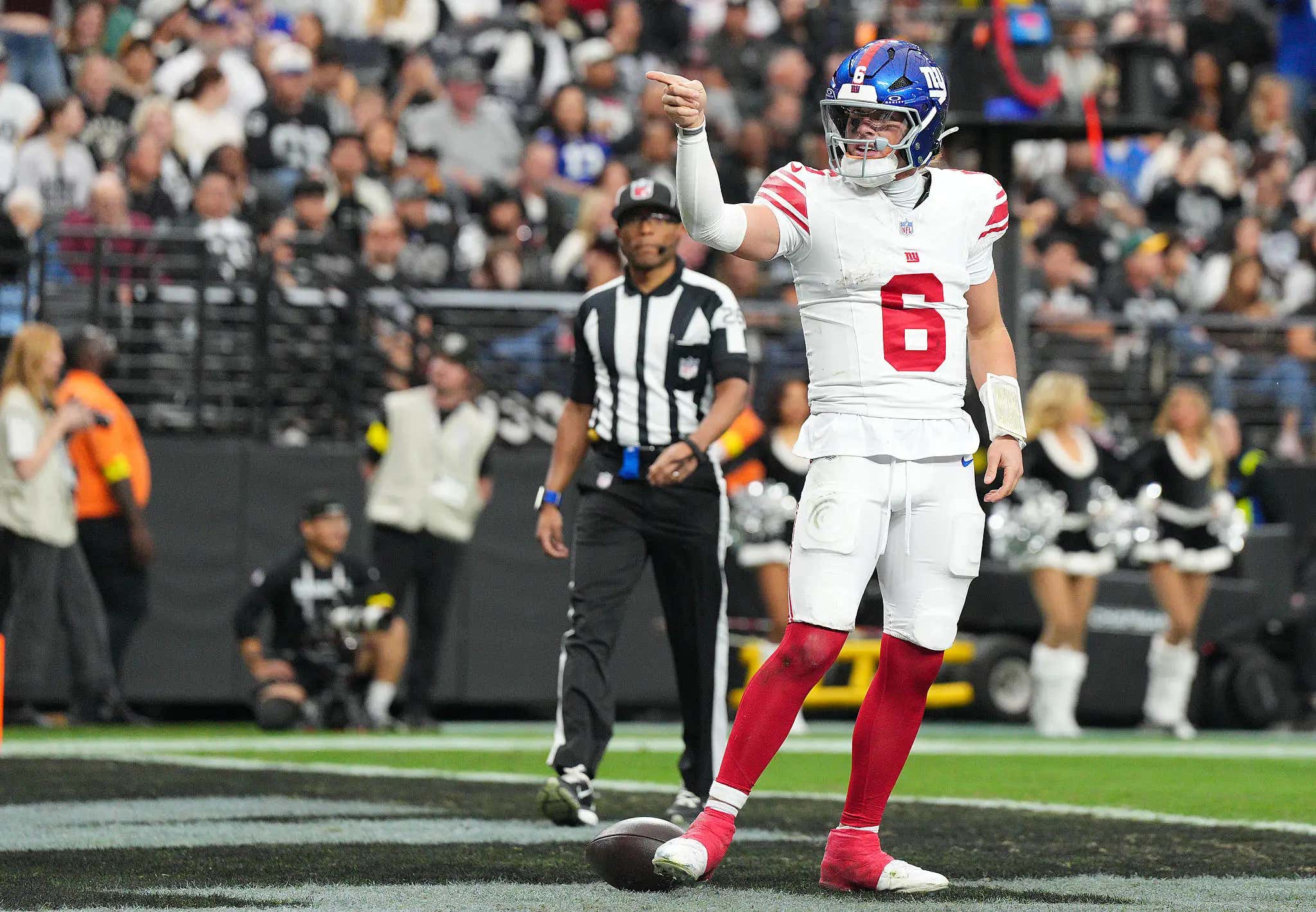 The Giants Lose The Number 1 Pick Bowl By Winning The Number 1 Pick Bowl