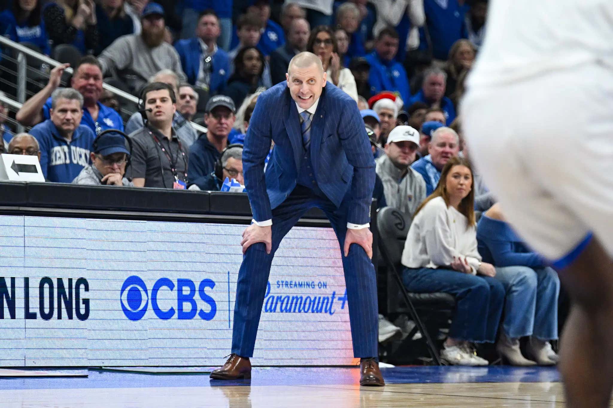 Mark Pope Currently Has No Idea What The Hell He's Doing As A Coach And It's Ruining Everything About Kentucky Basketball
