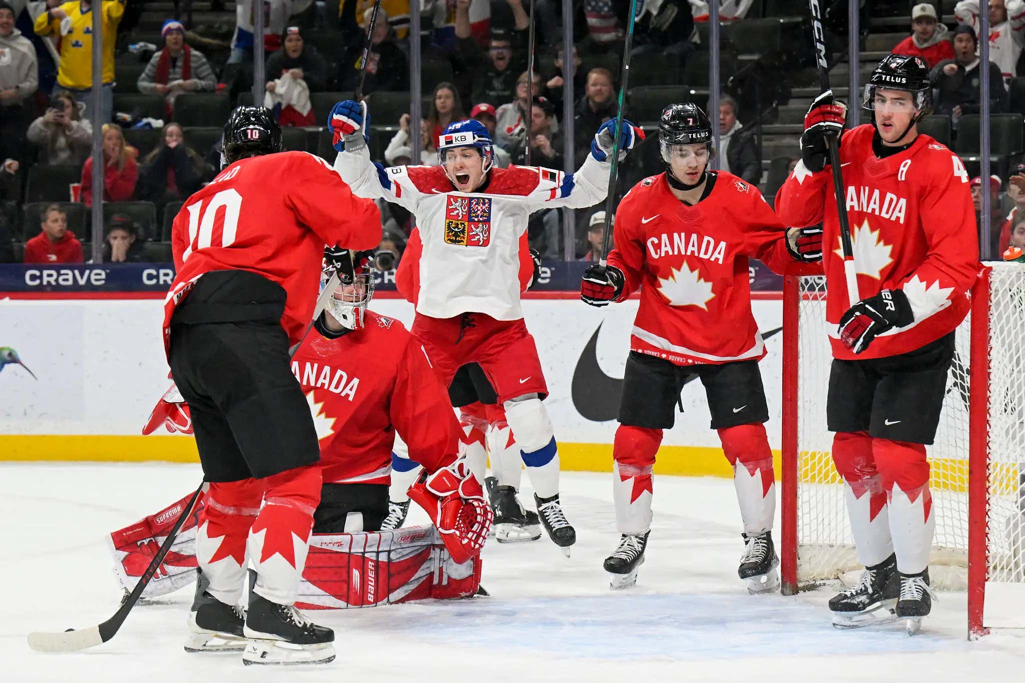 BREAKING: Canada Still Stinks At Hockey, Fails To Play For Gold At The World Juniors For The 3rd Straight Year