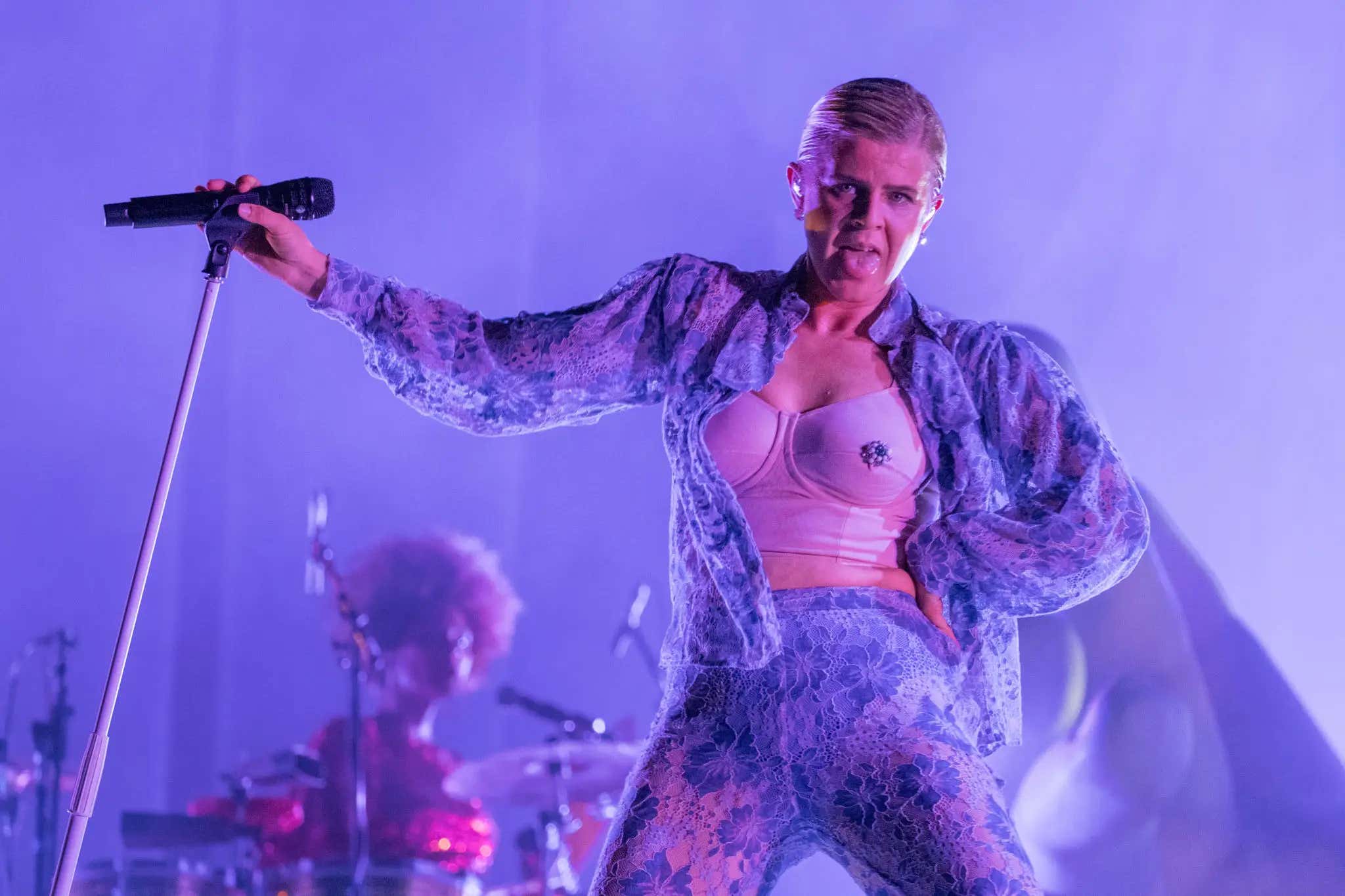 I Promise You Are Not Prepared for the Atrocity That Is the Song 'Sexistential' by Someone Named Robyn