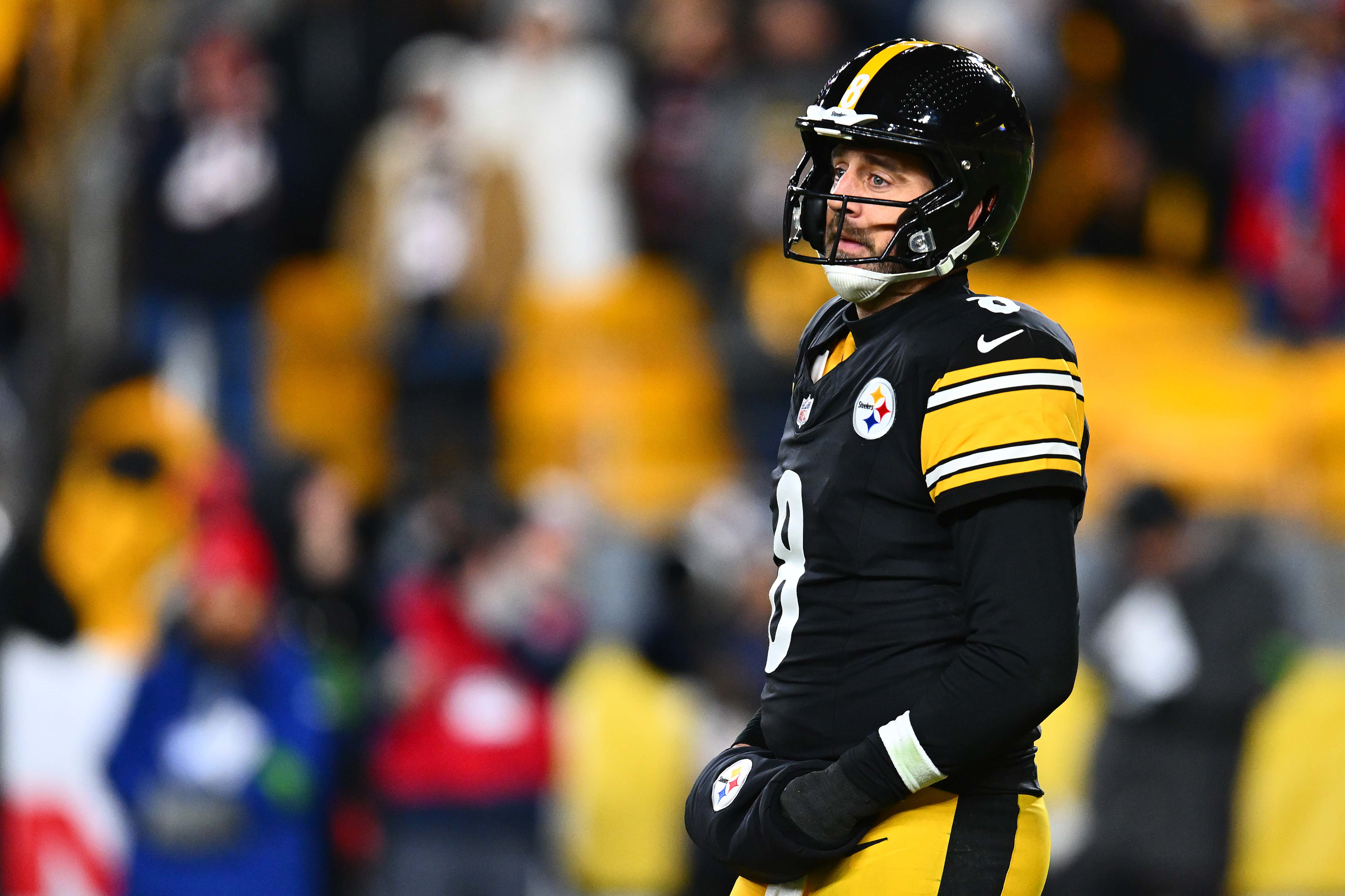 It Wasn't a Pretty Night For Aaron Rodgers, In What Could Very Well Have Been His Last Game Ever, But At Least He Took a Final Shot At The Jets On His Way Out