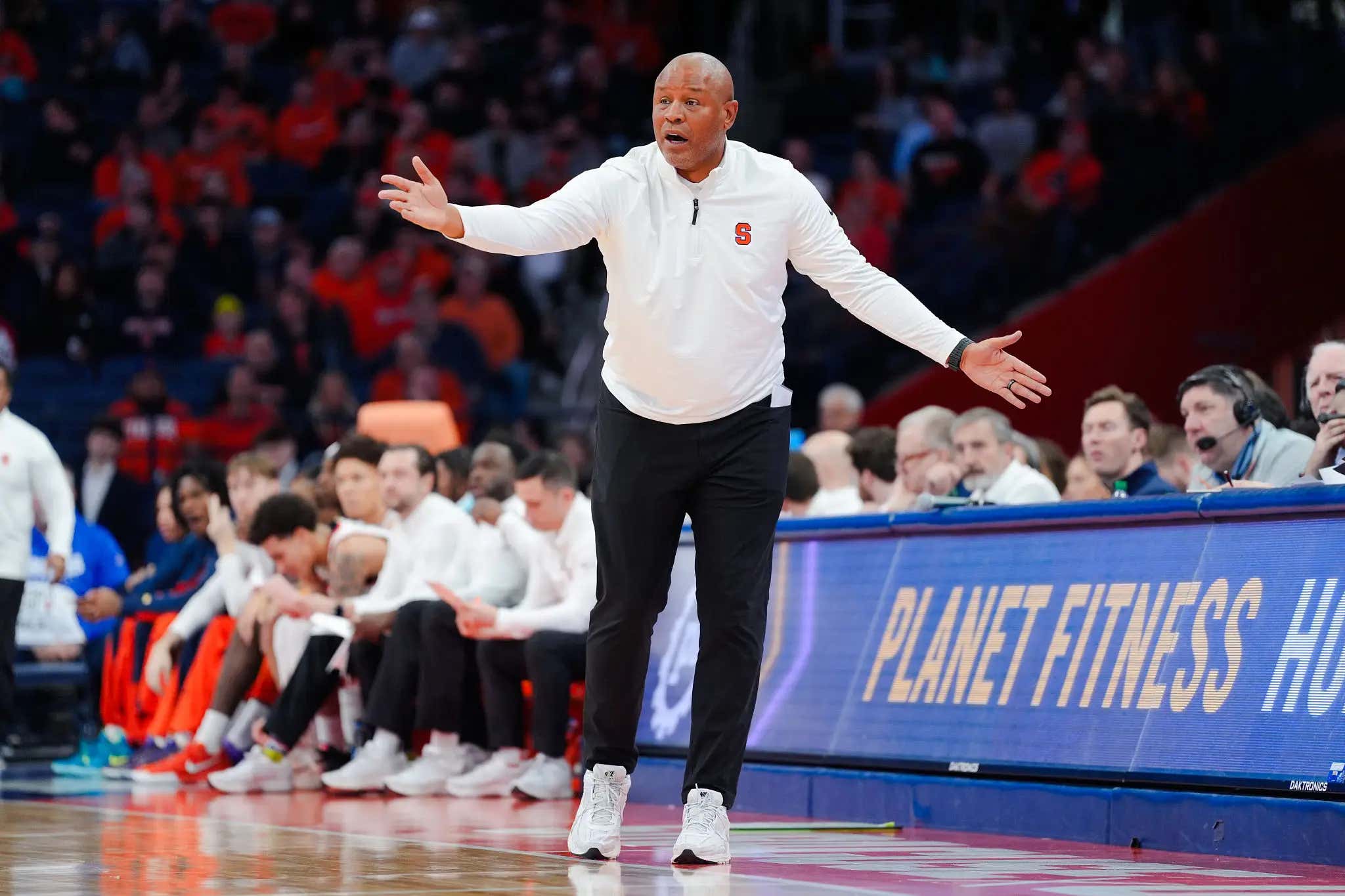 Syracuse's Basketball Program Has Reached Levels Of Embarrassment I Didn't Know Existed - Please Fire Red Autry And Get a Real Coach