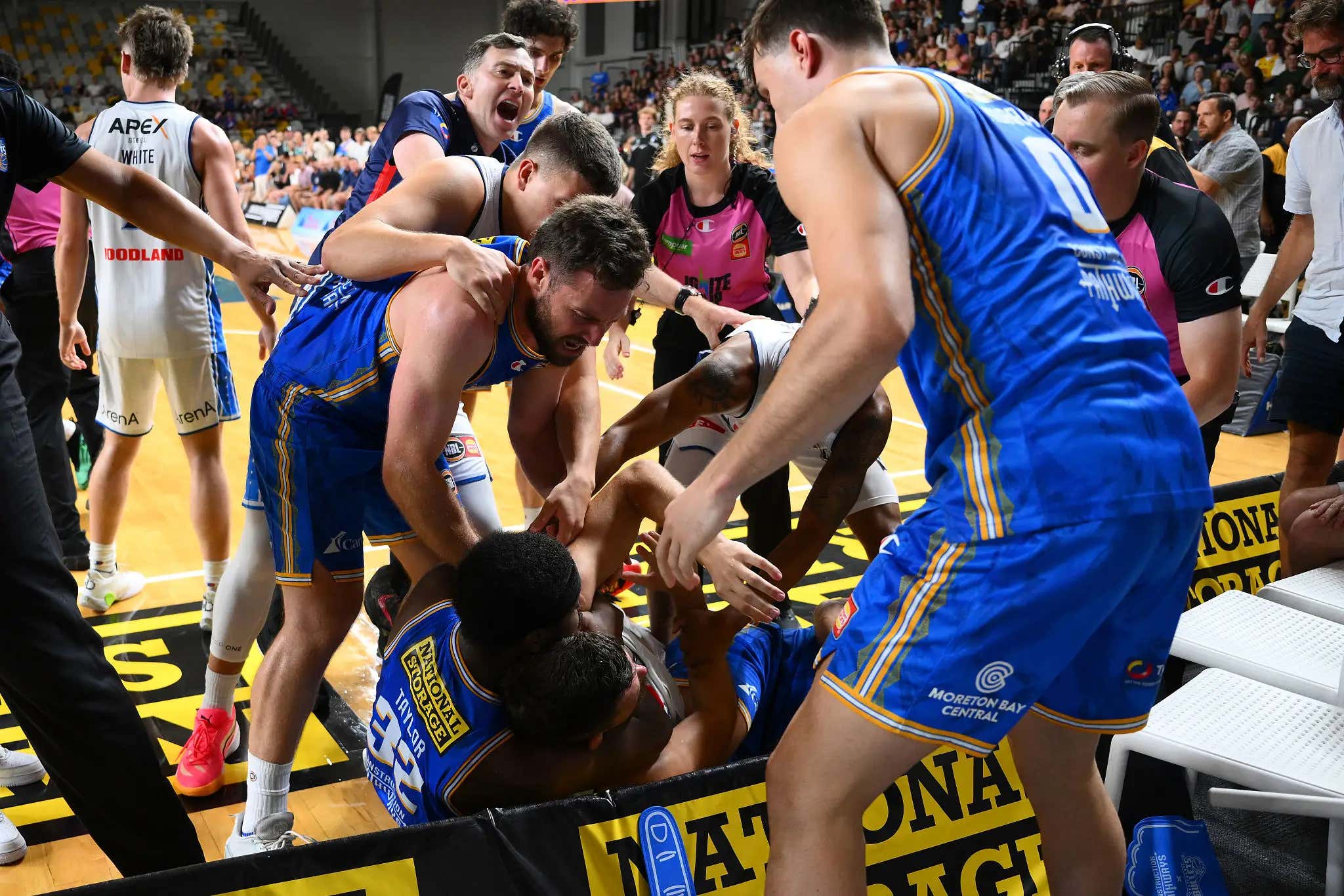 Nothing Screams Australian Basketball Like A Good Old Fashioned Brawl With Chokeholds, Punches And The Teams Talking Shit After The Game About It