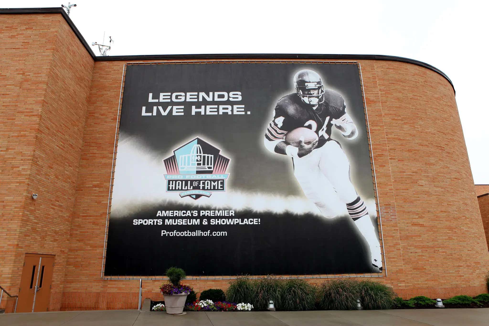 The Football Hall of Fame Issues a Warning to its Voters, Questioning Their 'Integrity' and Threatening to Remove Anyone Who Keeps Dicking Around With the Process