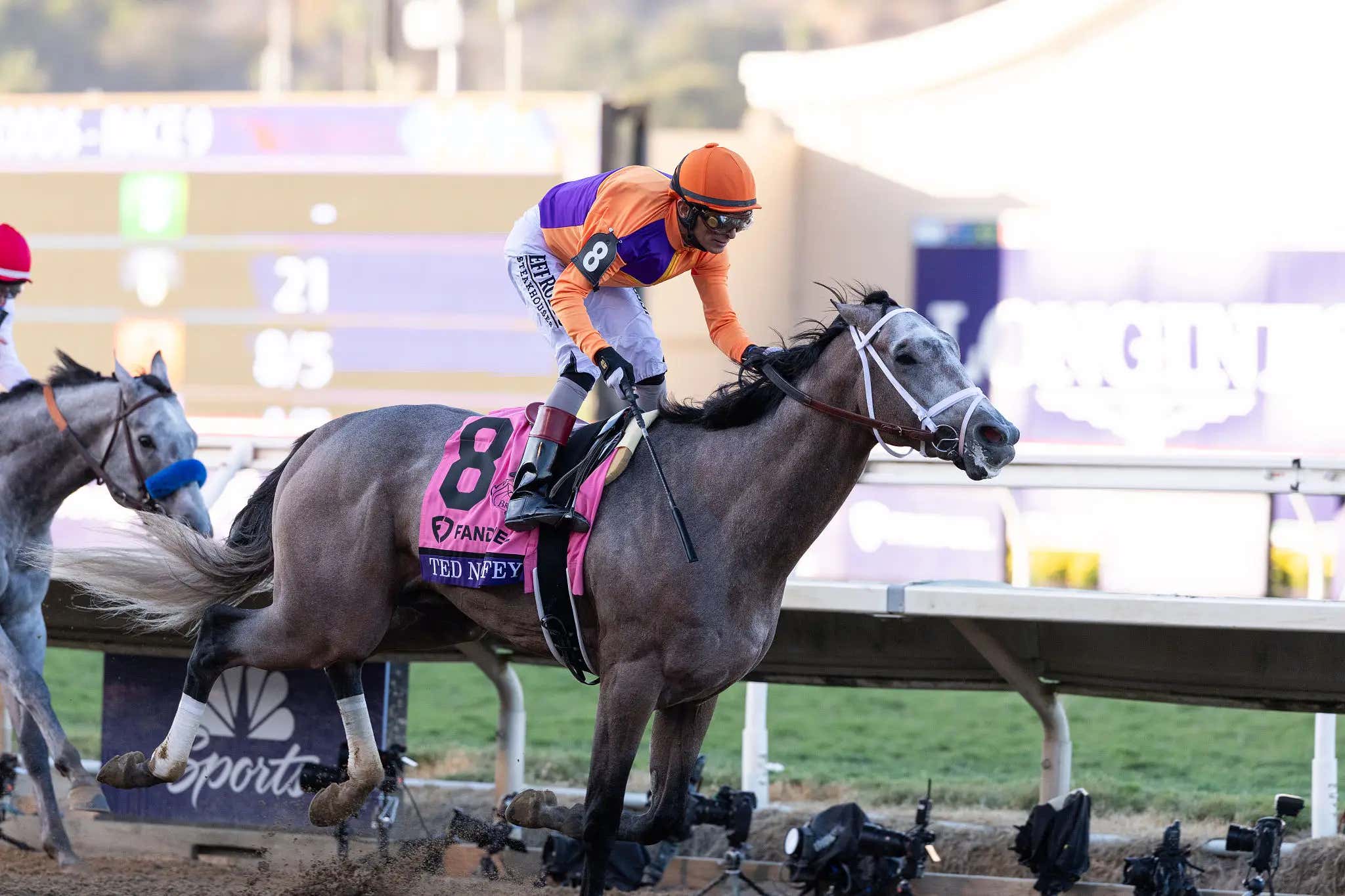 A Big Injury On The Derby Trail And Some Major CAW News - Kentucky Derby Prepping With Mut Volume 3