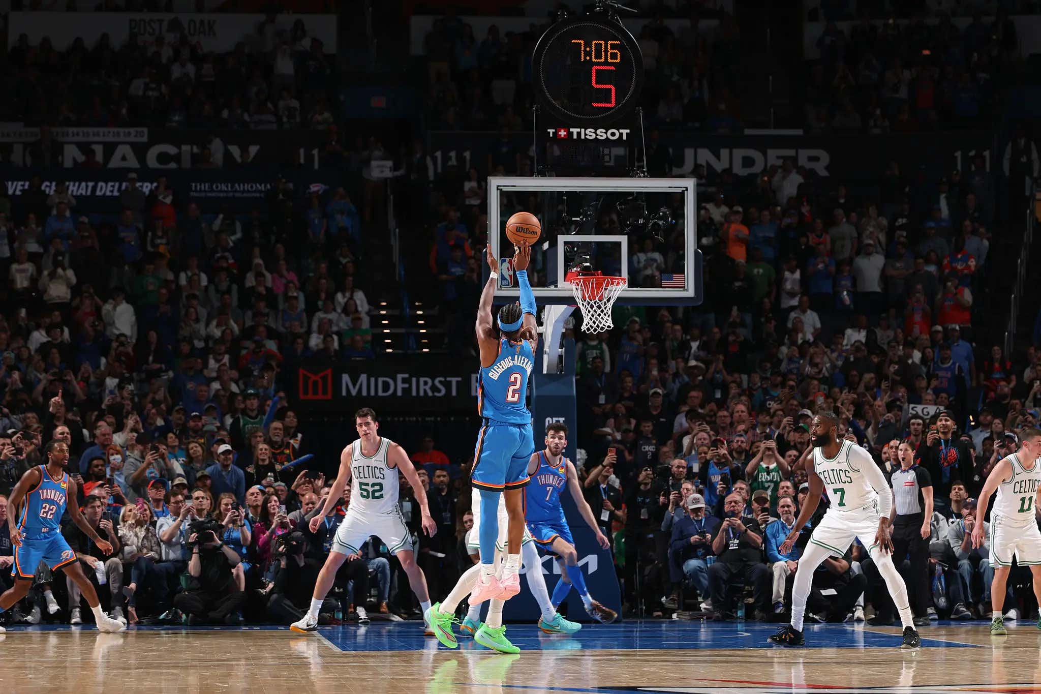 Shai Gilgeous-Alexander Scoring 20+ Points In 127 Consecutive Games To Break Wilt Chamberlain's Record Is One Of The More Impressive Feats In All Of Sports