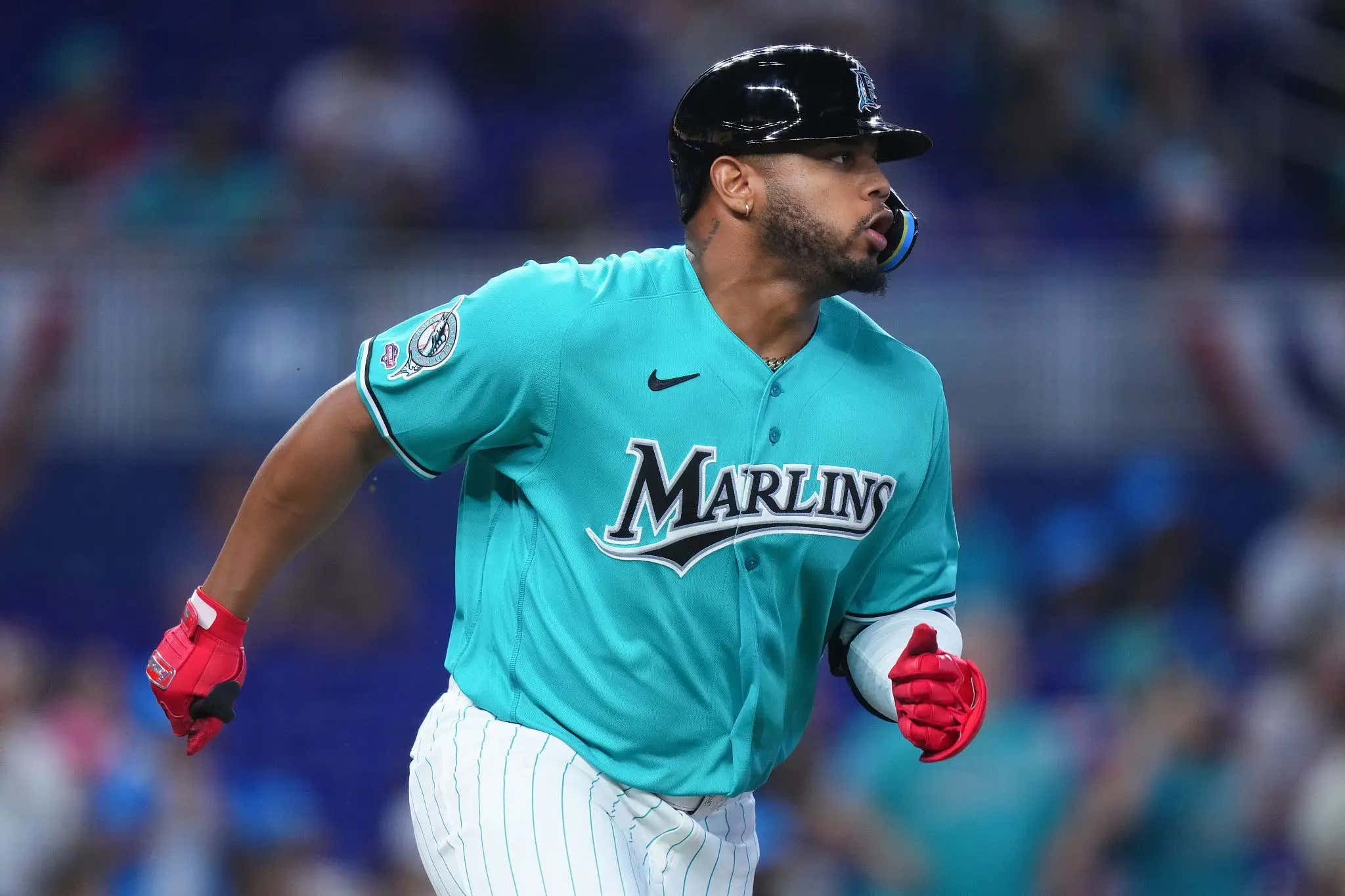 The Miami Marlins Can Fix Everything By Just Going Back to Their Old Jerseys