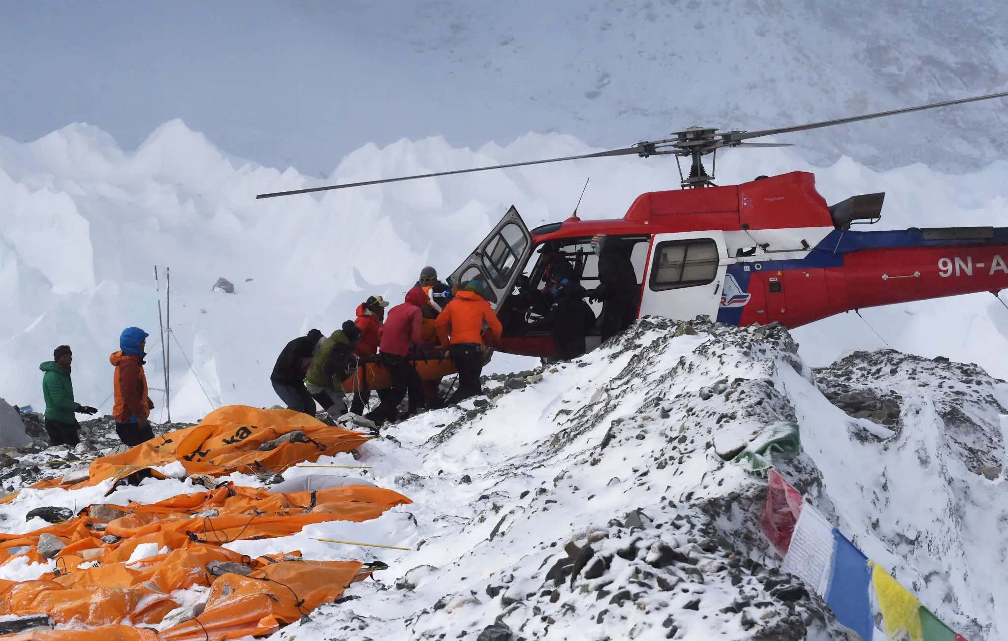 Mount Everest Guides Accused Of Poisoning Climbers To Trigger Helicopter Rescues As Part Of An Insurance Scam