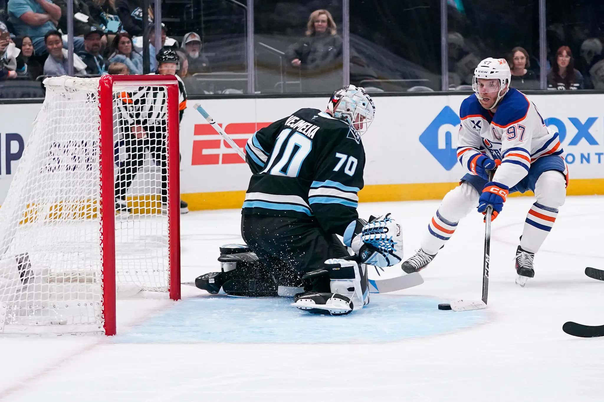 Here's Your Daily Reminder That There's Not A Single Hockey Player In The World Like Connor McDavid