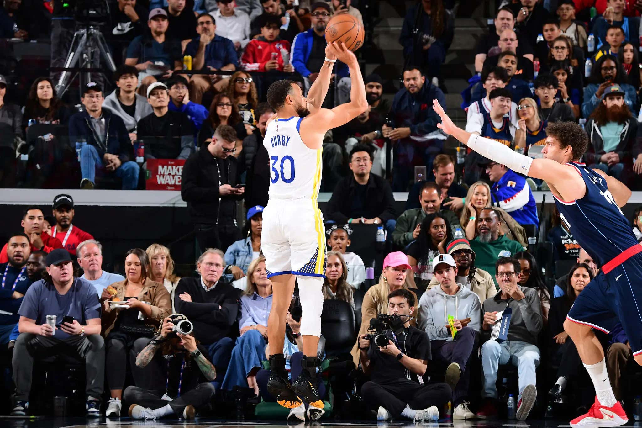 Even In Year 17, Steph Curry Going Nuclear Is Still The Best Show In Sports