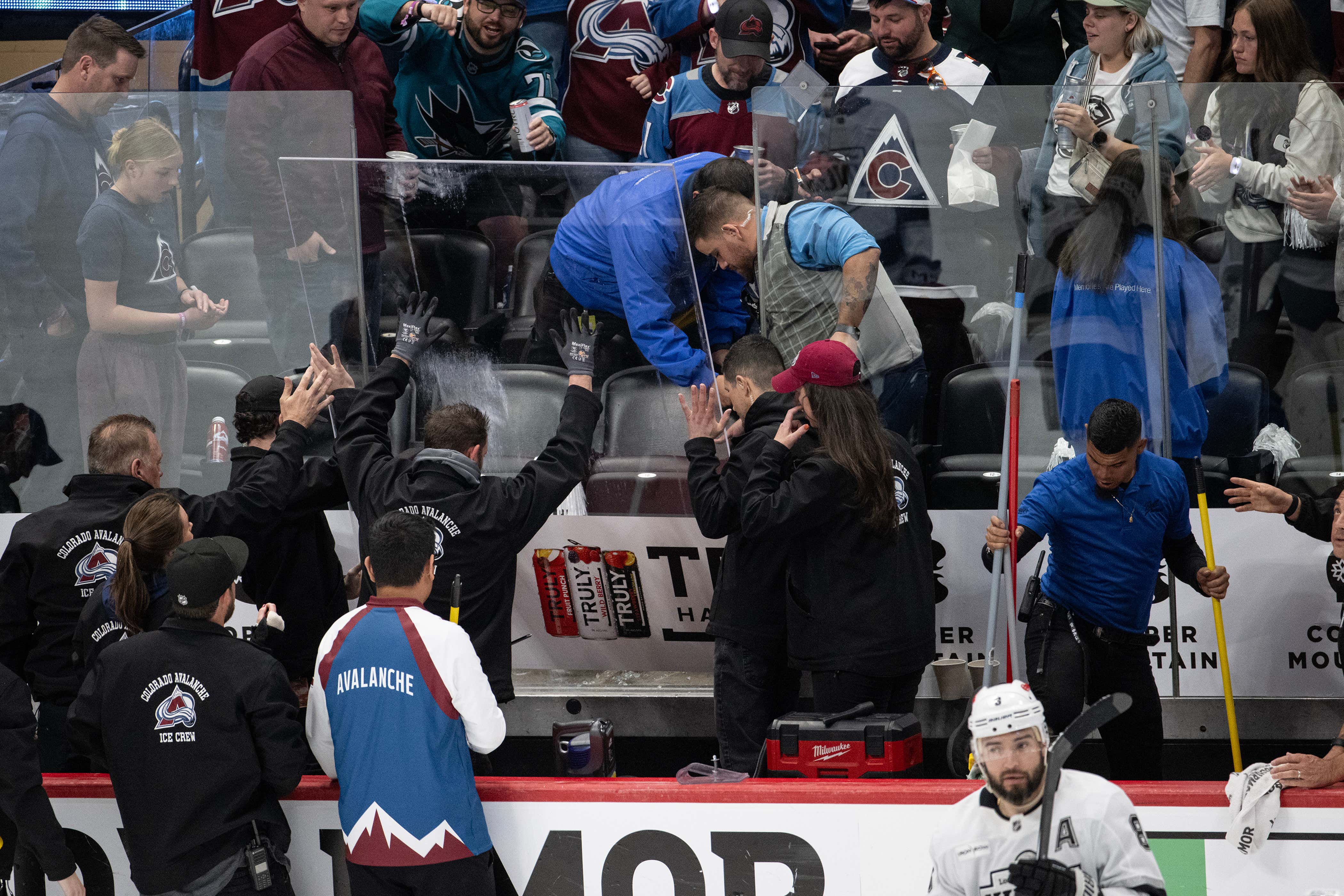 Because It's The Cup: Colorado Fans Went Berserk After A Penalty Shot Save And Shattered The Glass Behind The Kings' Bench Last Night