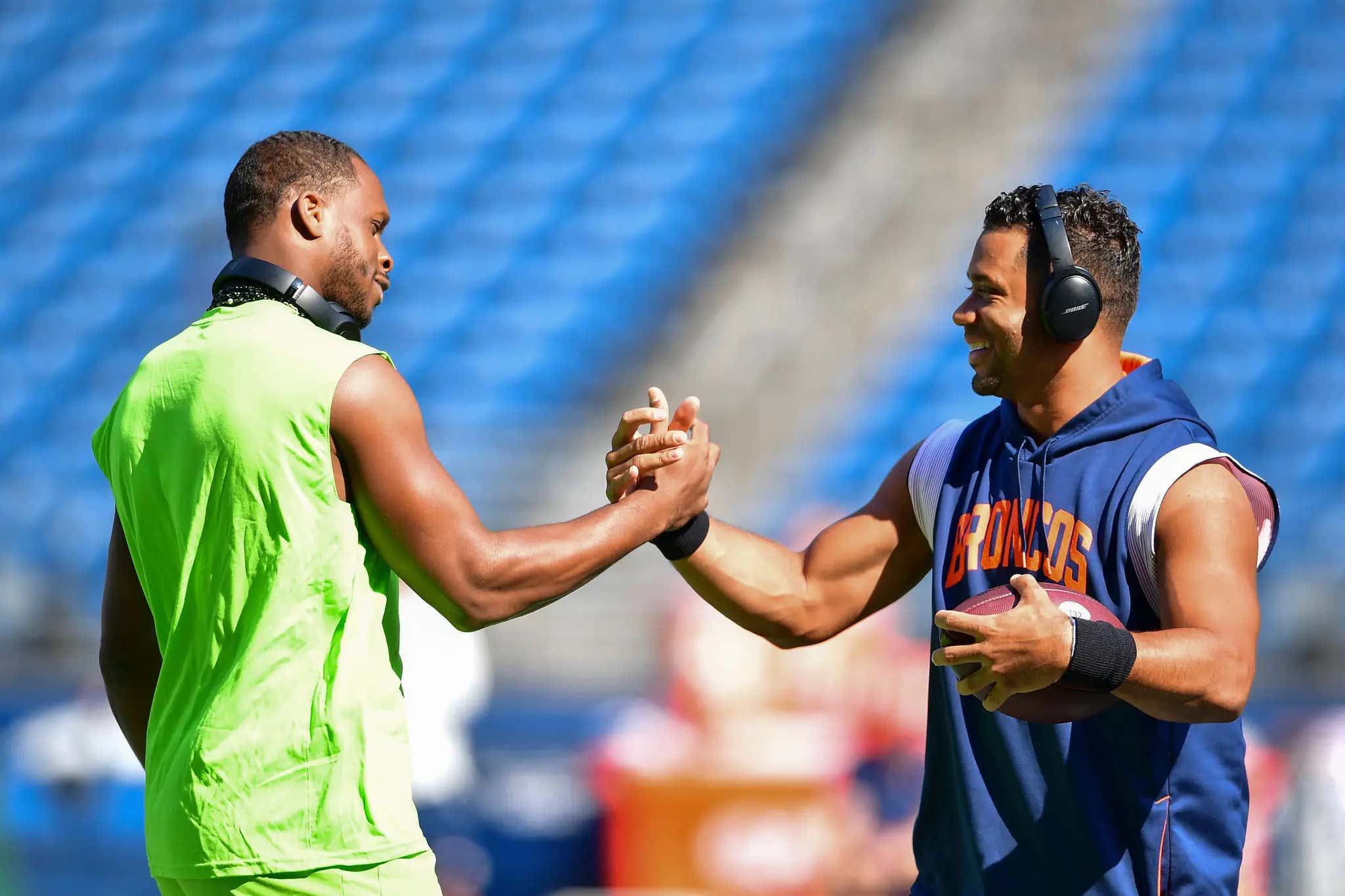 The Perfect Move: The Jets Reportedly Brought In Russell Wilson For A Visit, Considering Him To Be Geno Smith's Backup