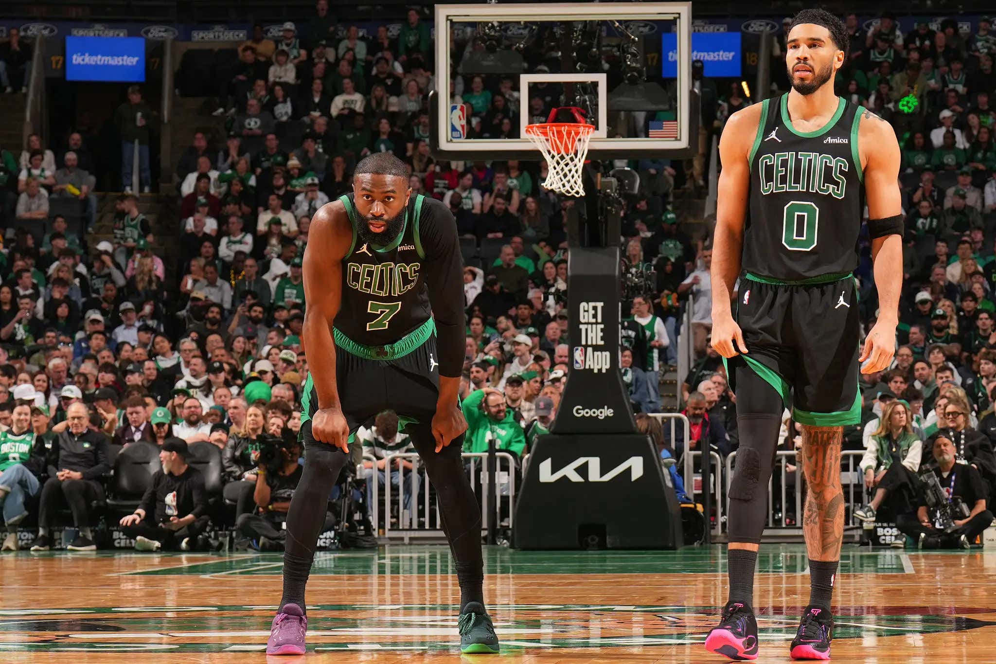 The Celtics Completely Choke In The 4th Quarter To Blow Game 5 And Once Again Give The Sixers New Life