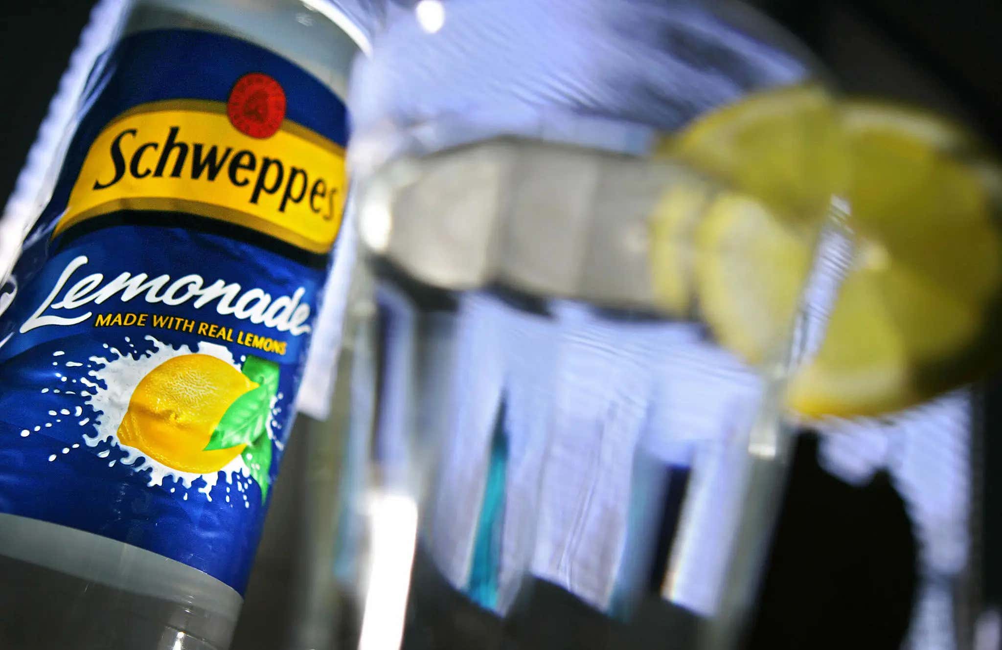 You Will Not Believe What British People Think 'Lemonade' Is