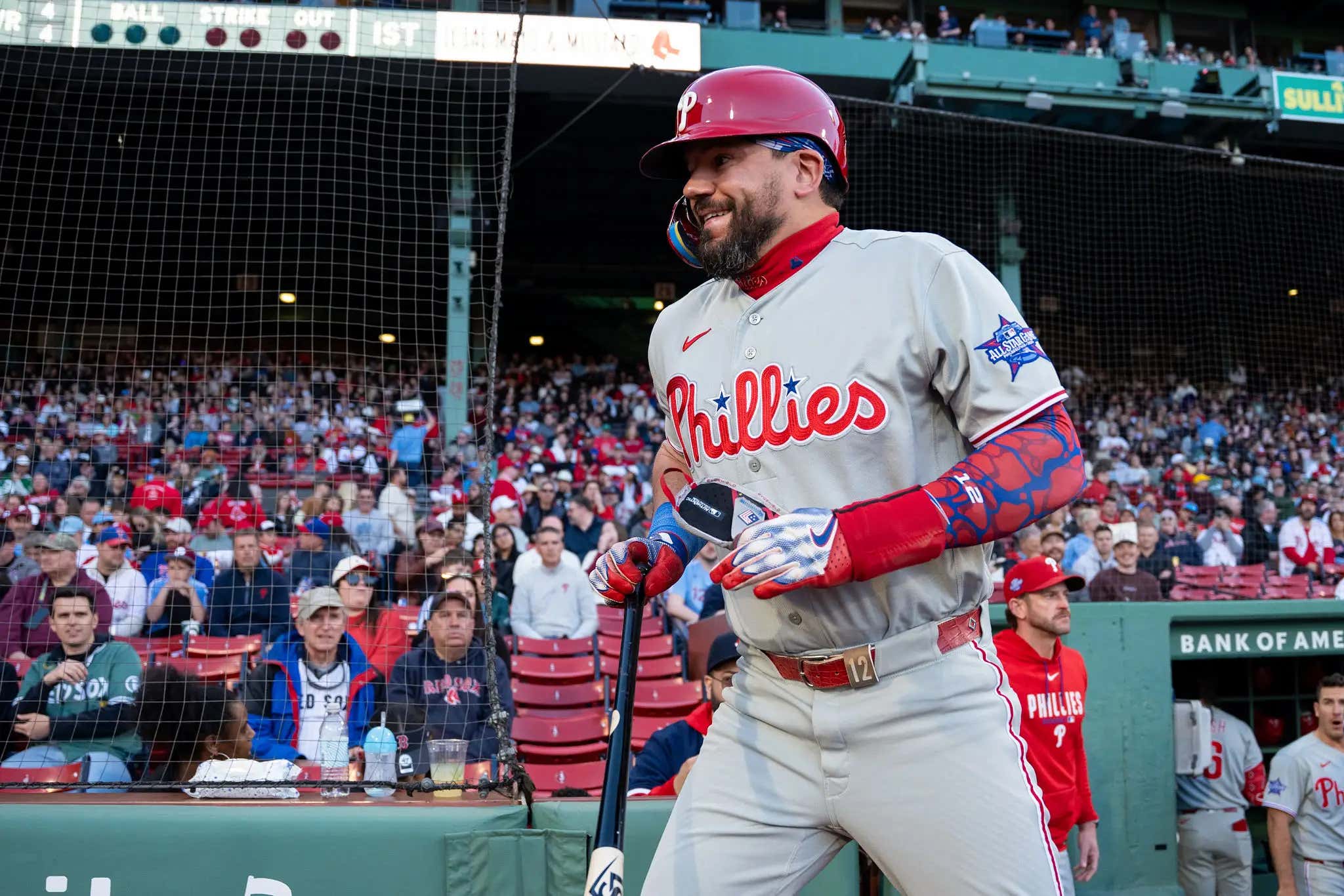 Don't Look Now, But Kyle Schwarber Is Doing That Thing Again Where He Gets Addicted To Hitting Dingers