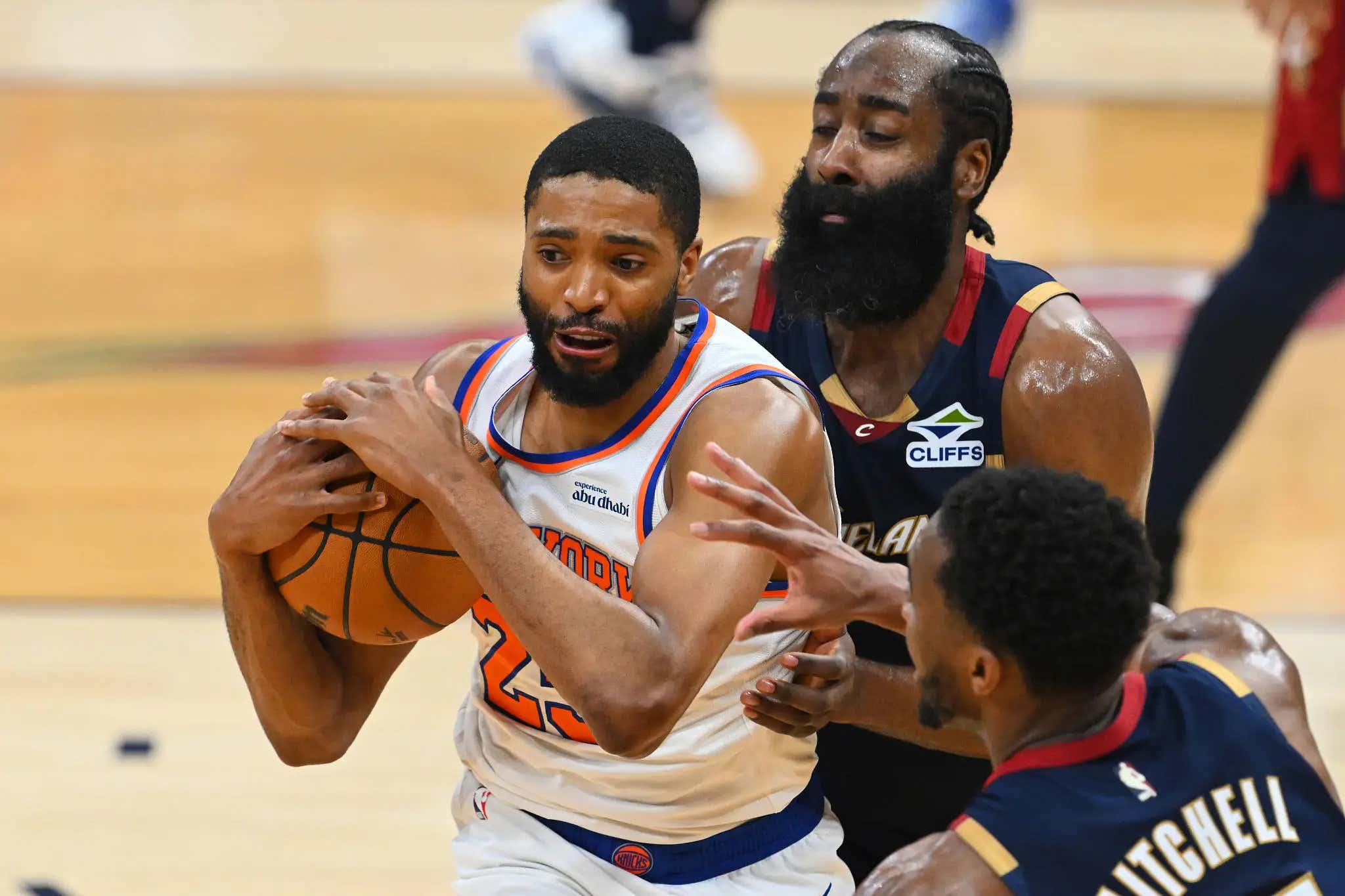 Good Luck Finding Something Dumber Than James Harden Saying The Cavs Are A Better Team Than The Knicks Despite Getting 'Dominated'