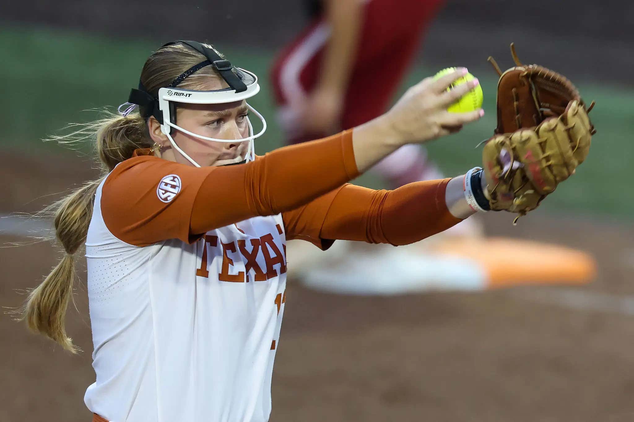 Whatever It Takes: Texas Softball Player Eats Ladybugs Anytime She Sees One For Good Luck