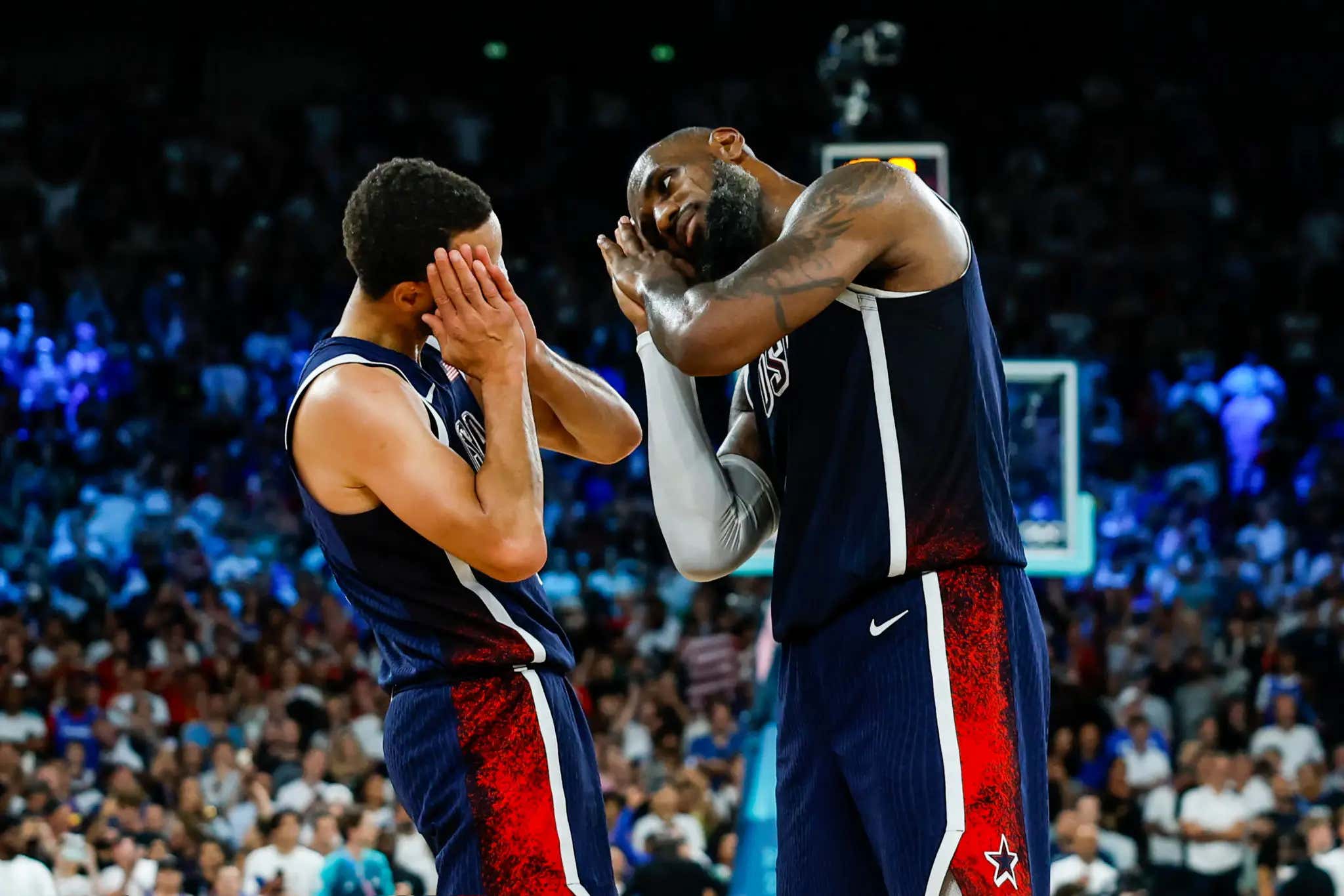 LeBron Is Reportedly A "Live" Option For The Warriors And A Steph And Bron Team May Actually Be Happening