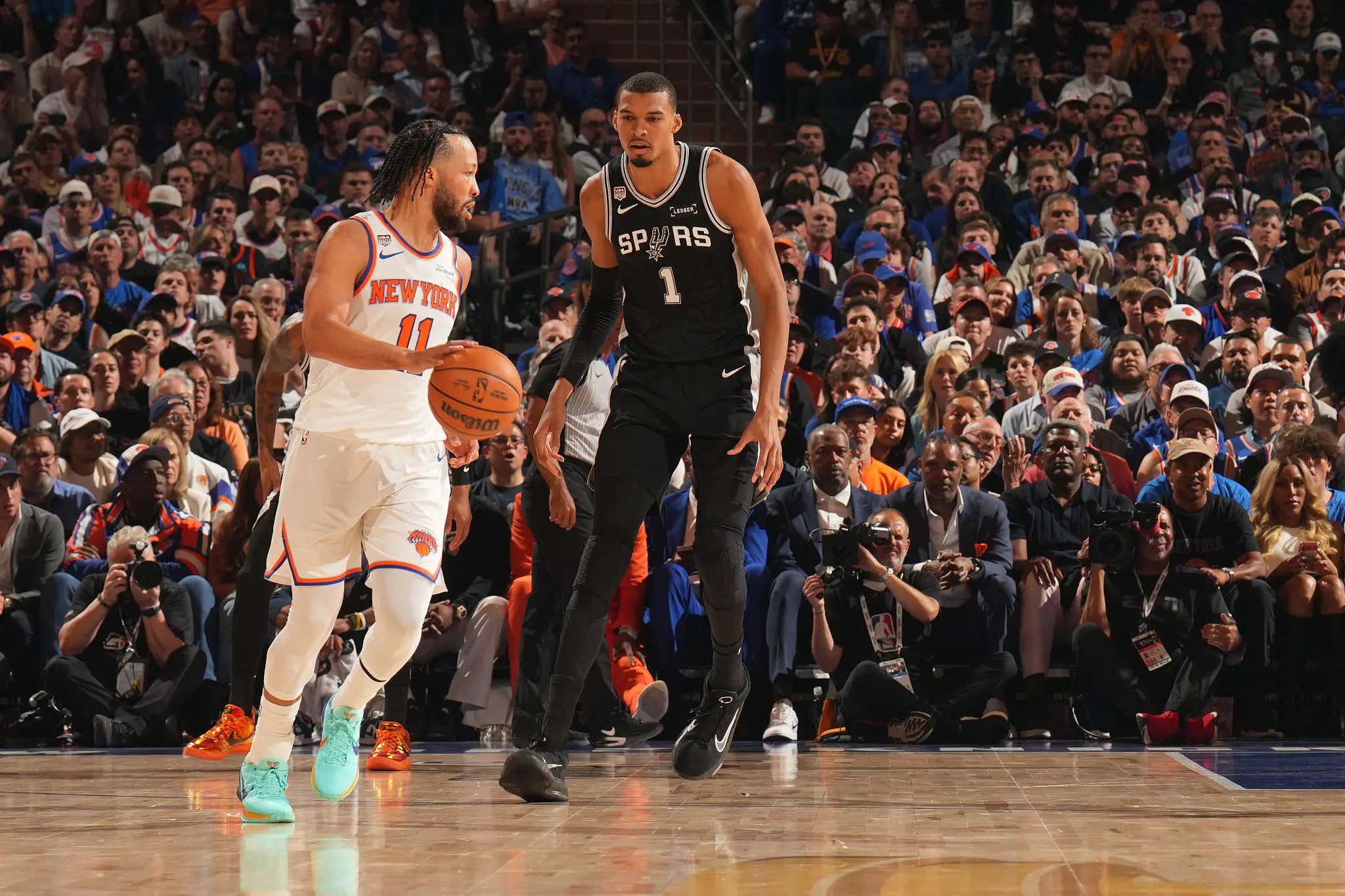 It's Nothing Short of a Miracle That Jalen Brunson Was Able to Survive That Vicious Shove From Wemby
