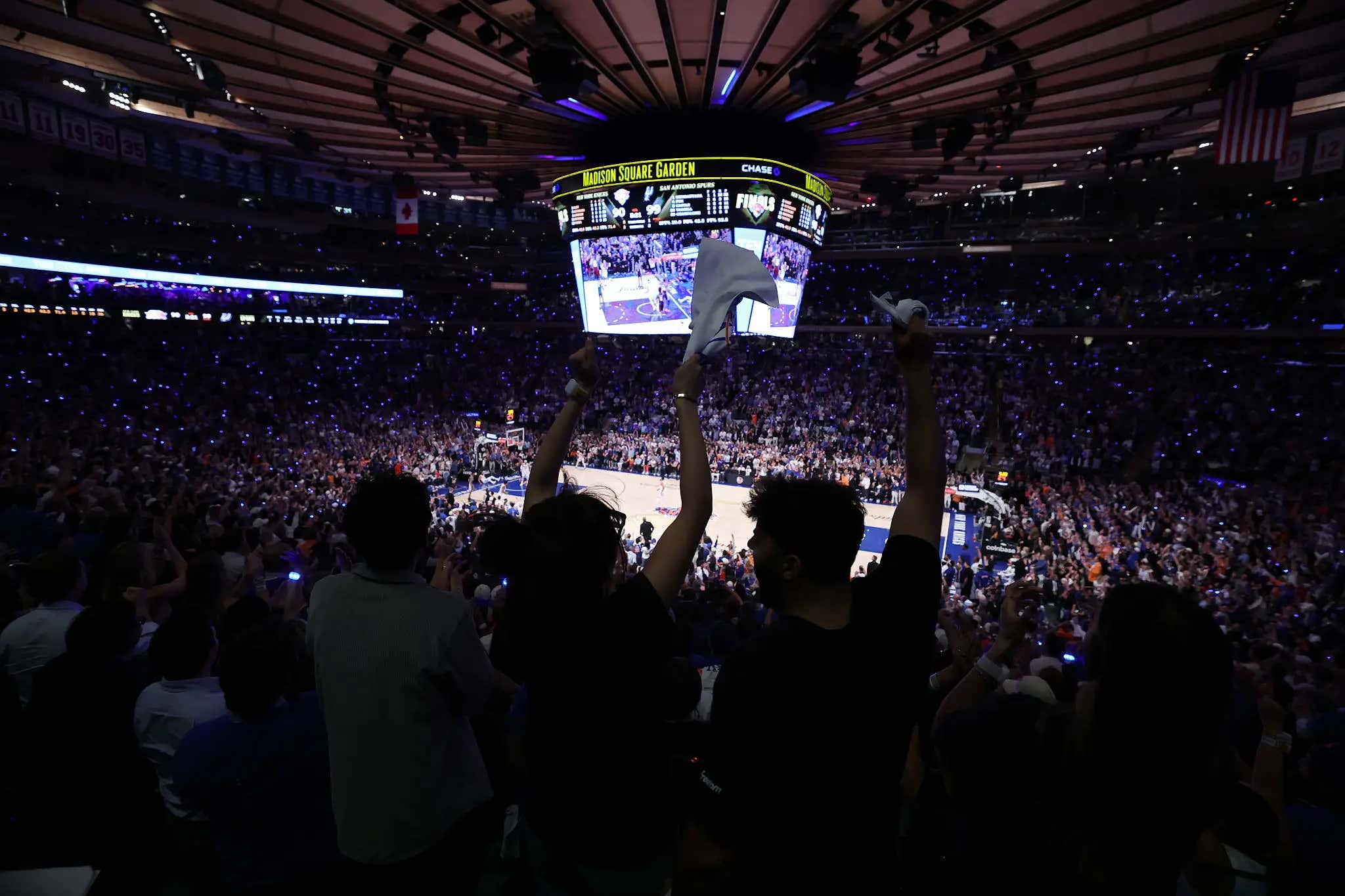 The Unfiltered Sounds Of Madison Square Garden During The Knicks 4th Quarter Comeback In Game 4 Are Pure New York Basketball Porn