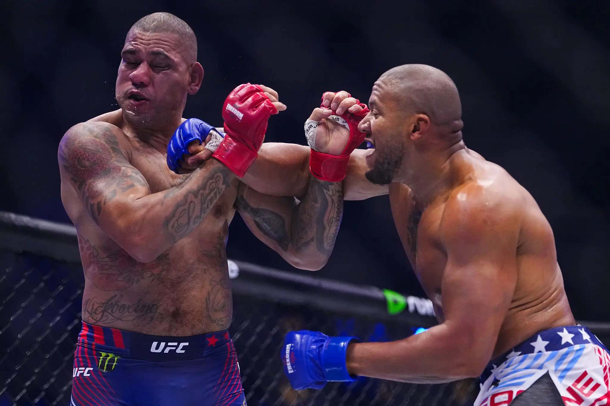 KNOCKOUT CITY - Ciryl Gane Puts Alex Pereira Out On His Feet In The White House Co-Main Event