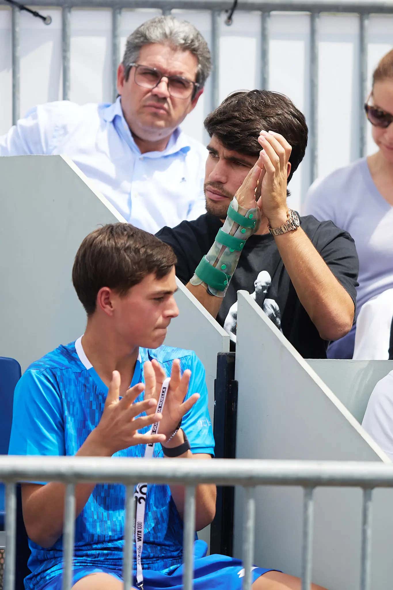 Carlos Alcaraz’s Injured Wrist Is Reportedly ‘Completely Healed’ And It Seems Part Of His Rehab Process Entailed Spending Time On a Yacht With a Hot Mystery Blonde Woman