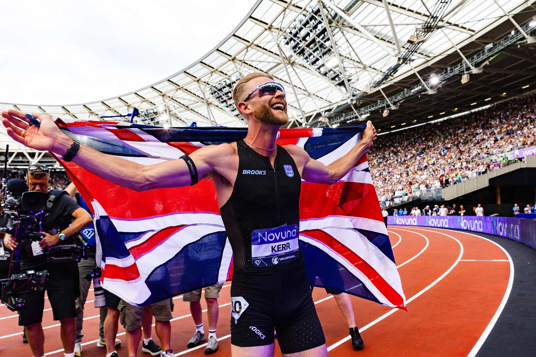 We Can't Be Letting British Dudes Break The World Record For The Mile On The 250th Anniversary of America