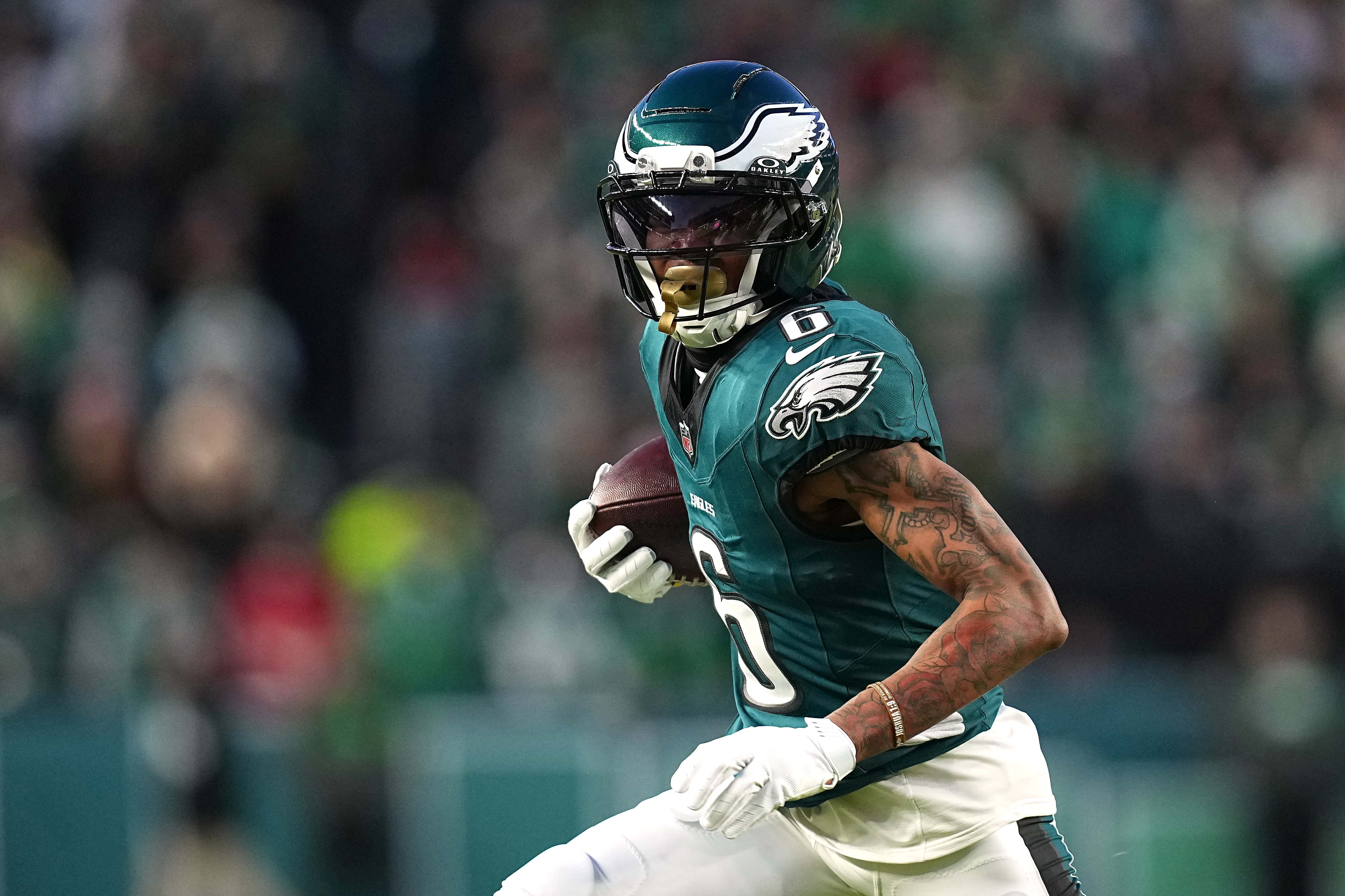 DeVonta Smith Was Working The Counter At McDonalds This Morning And Twitter Is Trolling Him