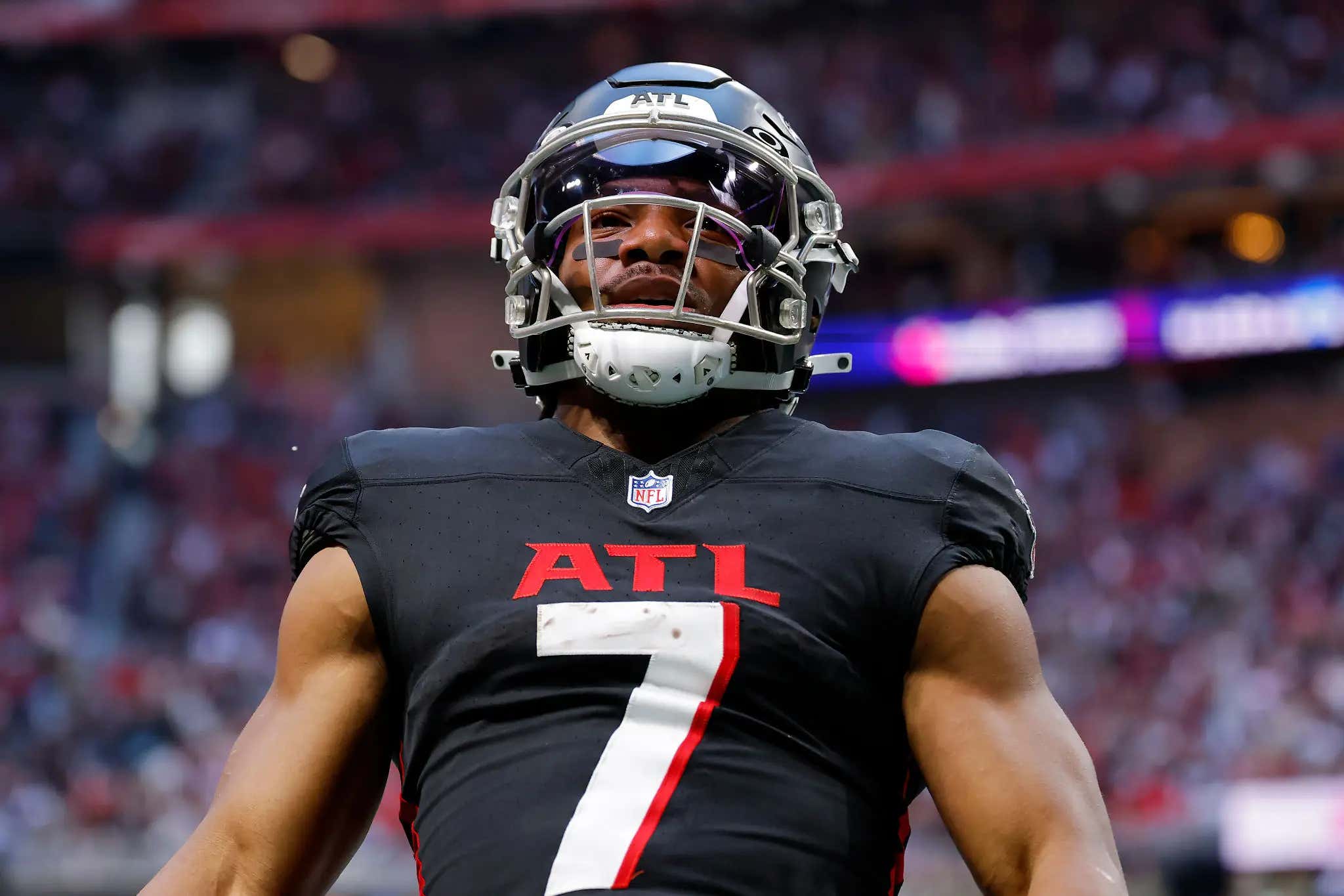 Bijan Robinson Is the Highest-Paid RB in NFL History With a New 3-Year, $75 Million Extension