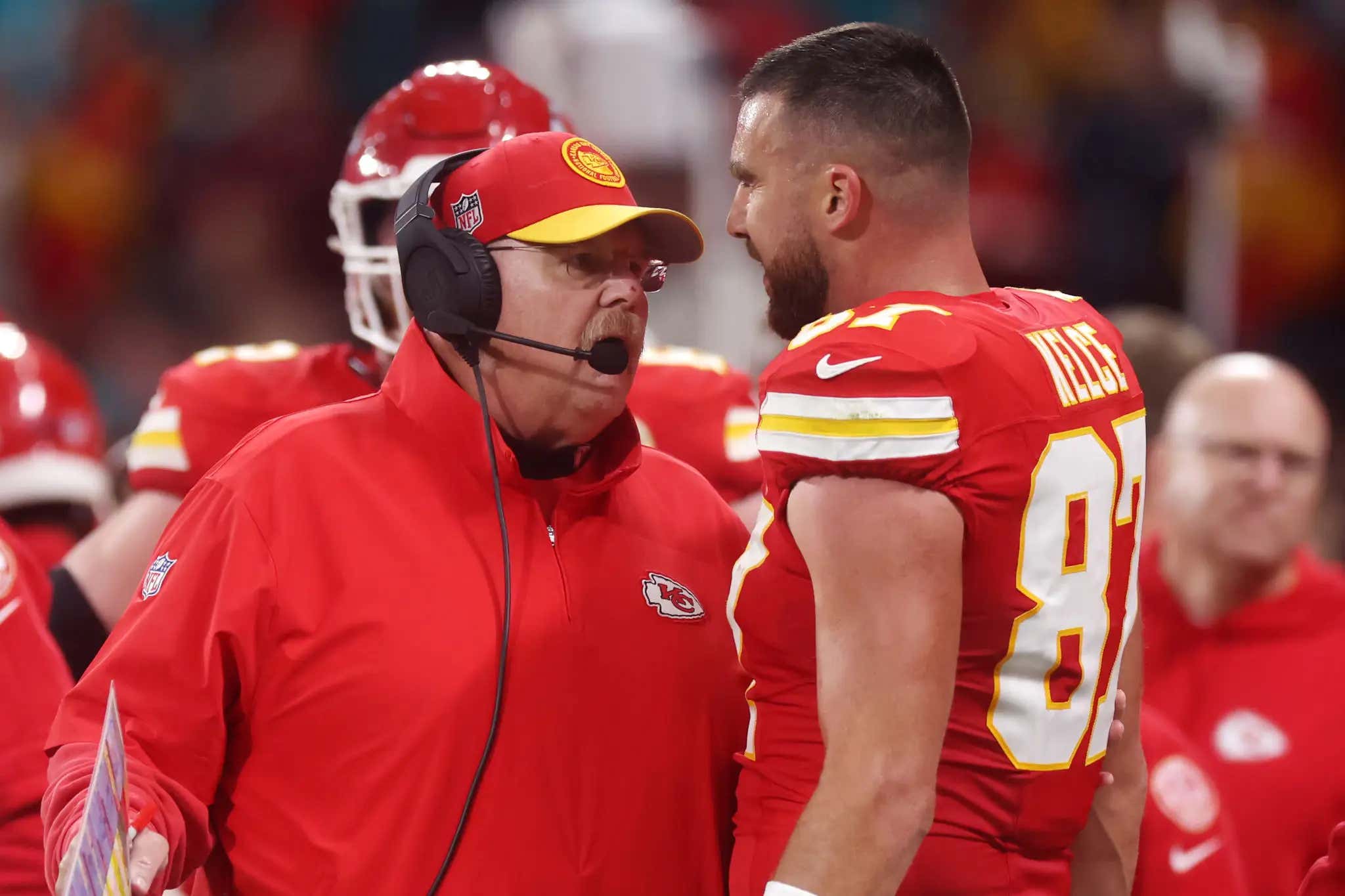 Lead From The Front - Andy Reid Wants The World To Know That Travis Kelce Is Not Fat, Doesn't Even Have A Dad Bod
