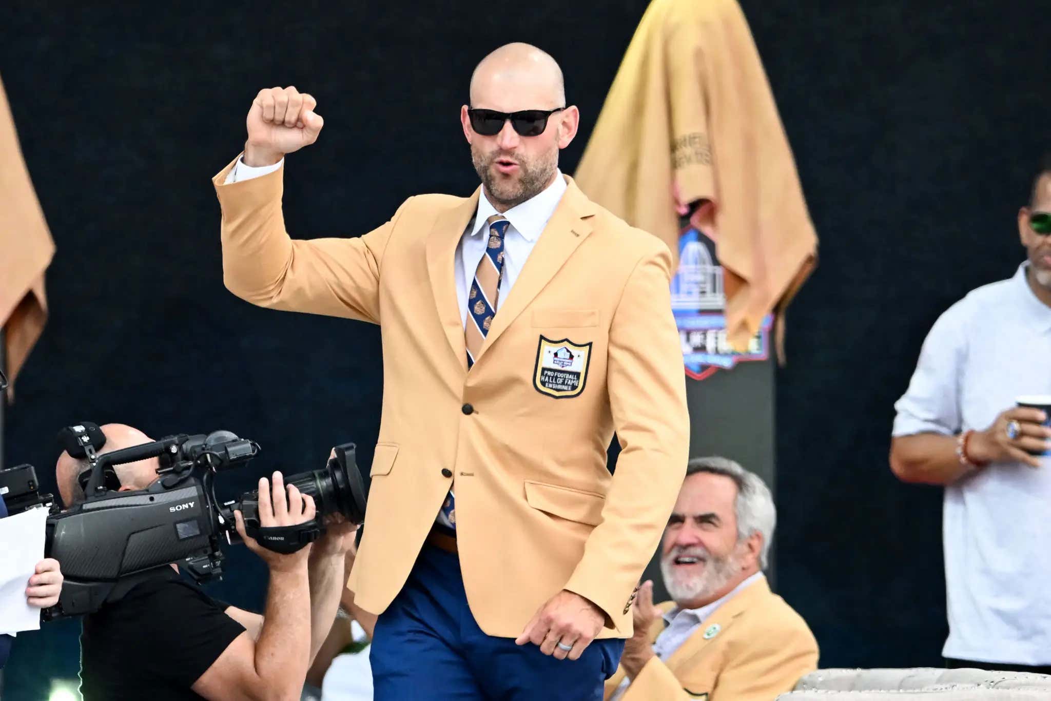 Joe Thomas Describing How Facing Tom Brady's Patriots Reduced Him to Tears Will Break Your Heart