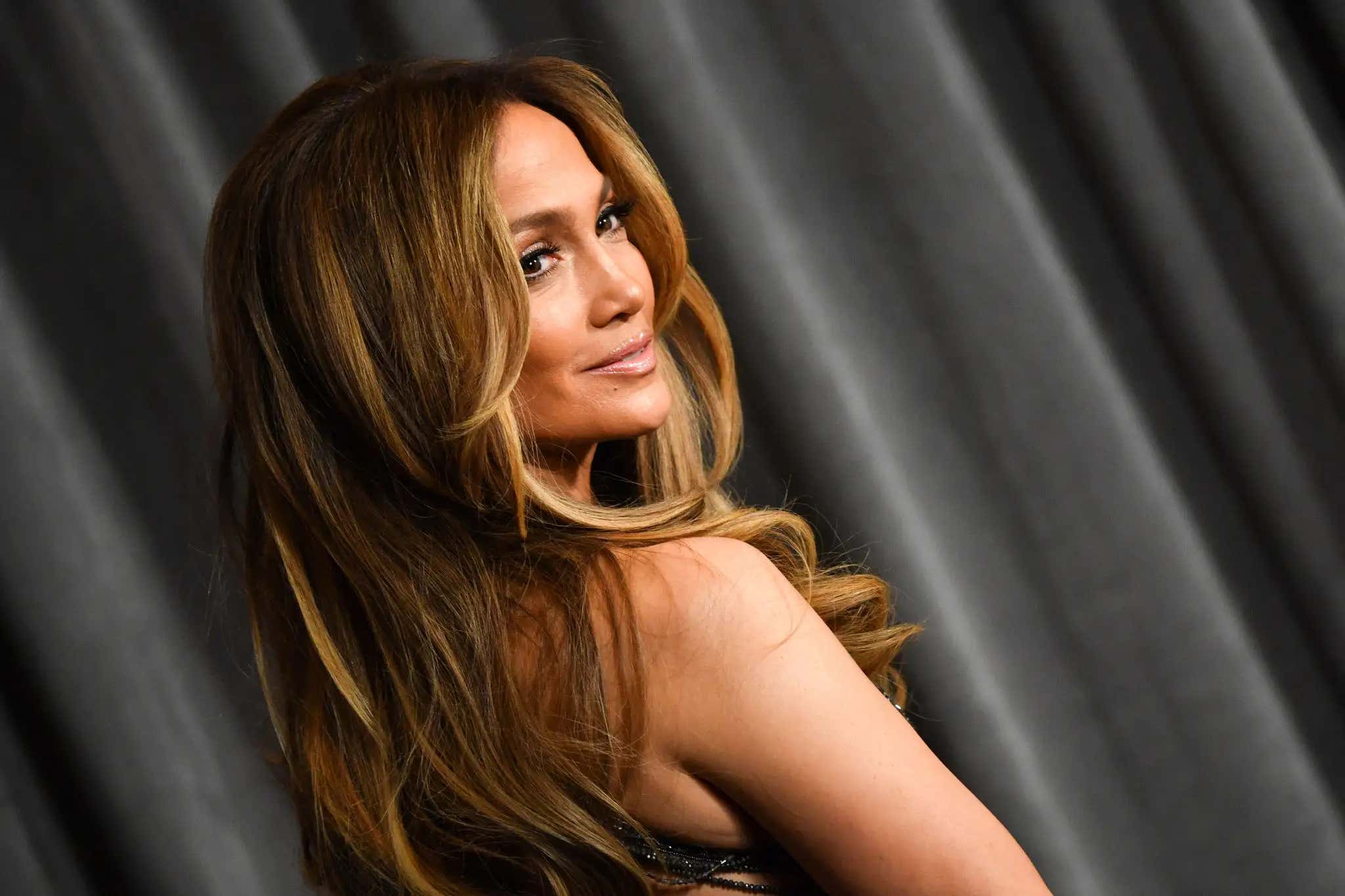 A Minnesota Woman Was Arrested And Shares A Striking Resemblance To Jennifer Lopez